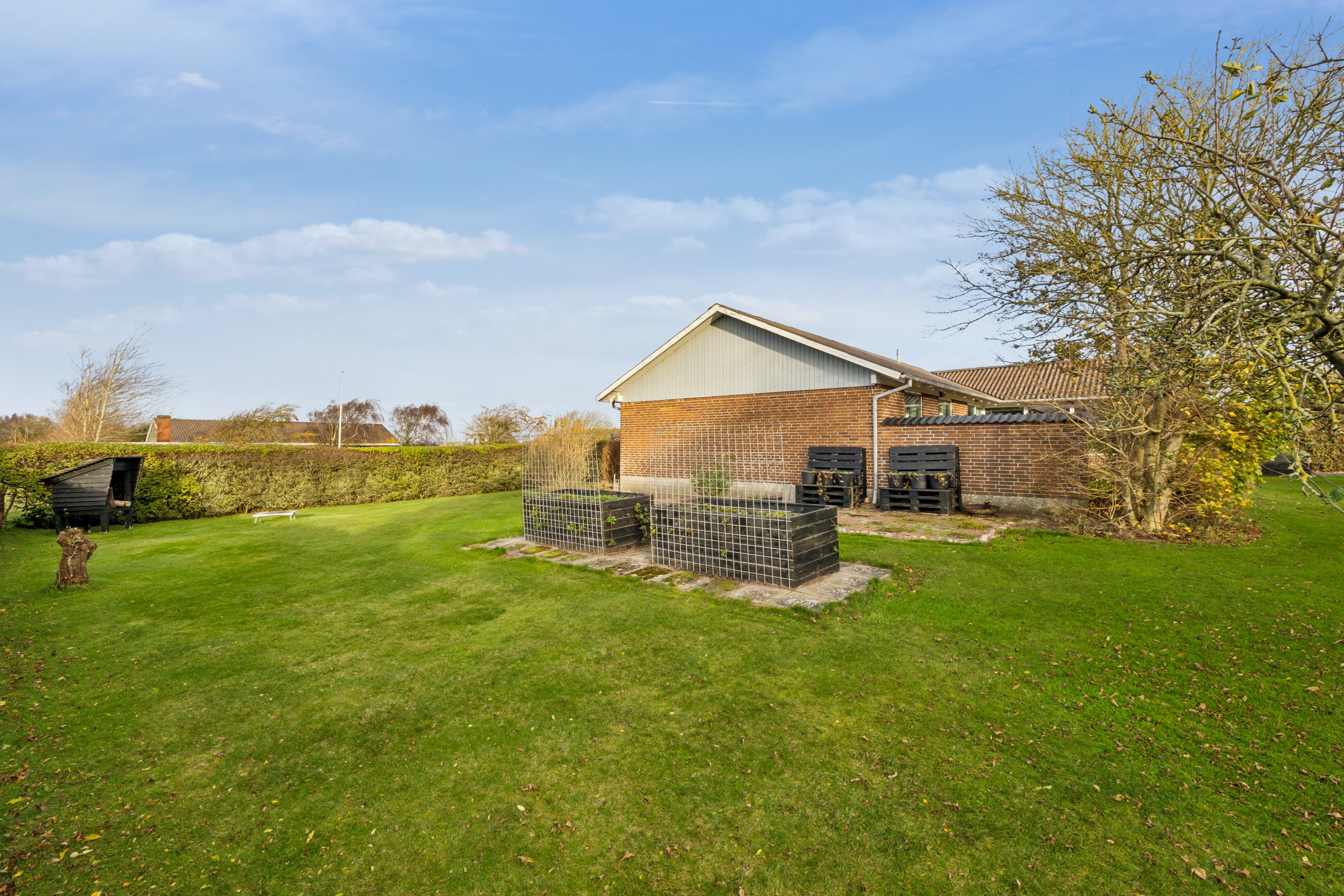 Fremhævet ejendom 1 billede i fuldskærmstilstand. Billede af T. O. R. Skole Vej 64, Tæbring, 7900 Nykøbing M