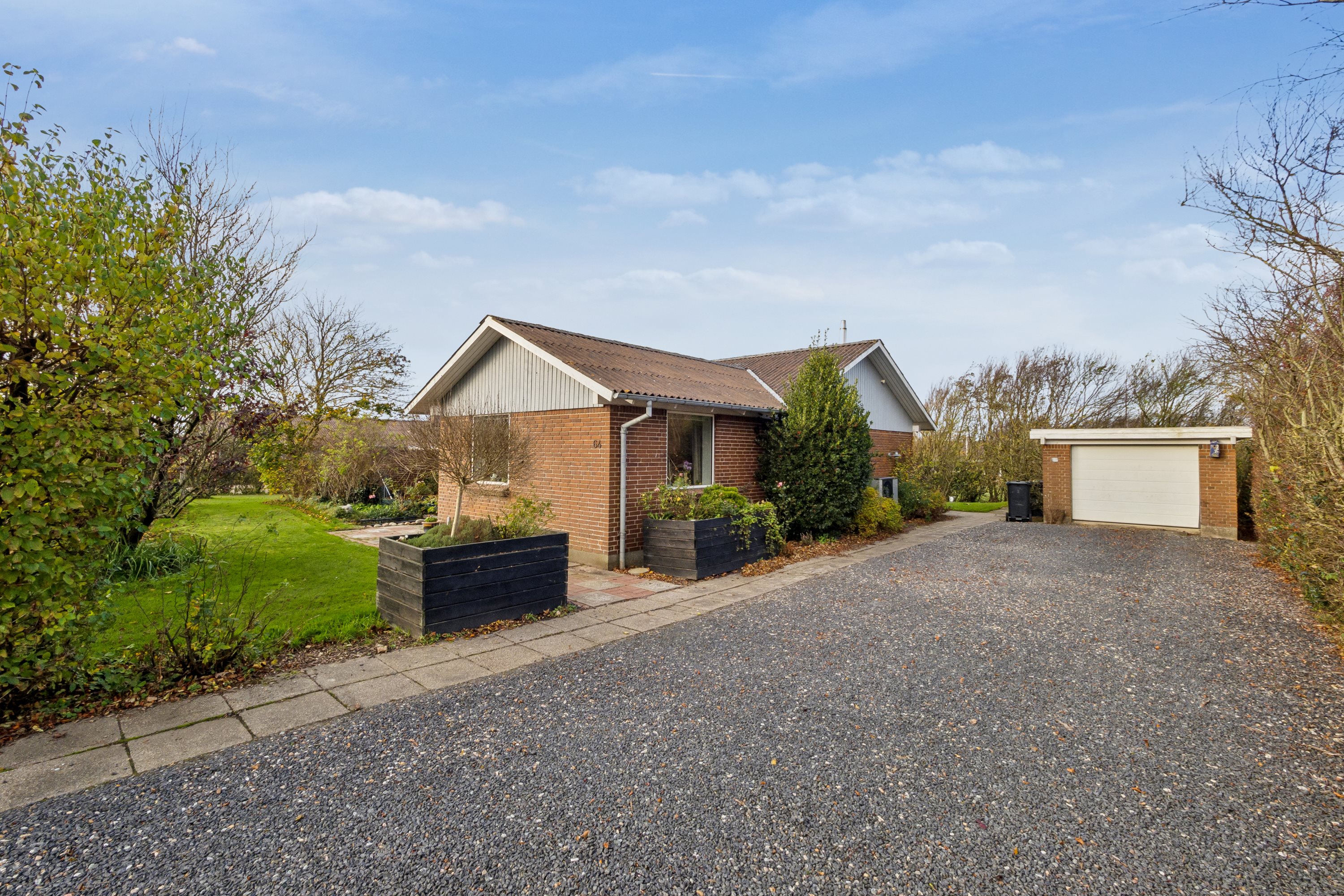 Miniaturebillede 2: ejendom 1. Billede af T. O. R. Skole Vej 64, Tæbring, 7900 Nykøbing M