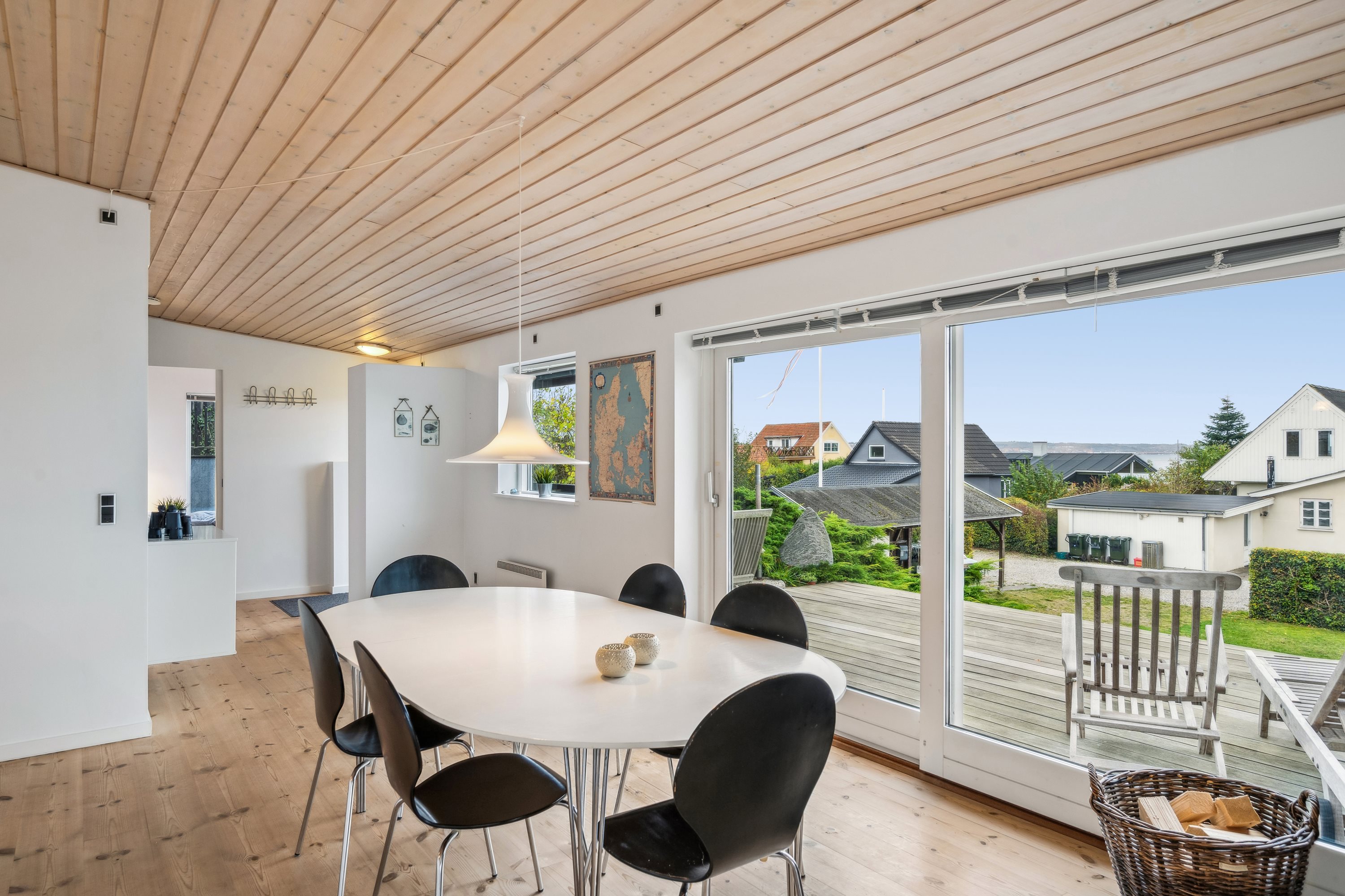 Fremhævet alrum billede i fuldskærmstilstand. Billede af Højbovej 16, Egsmark Strand, 8400 Ebeltoft