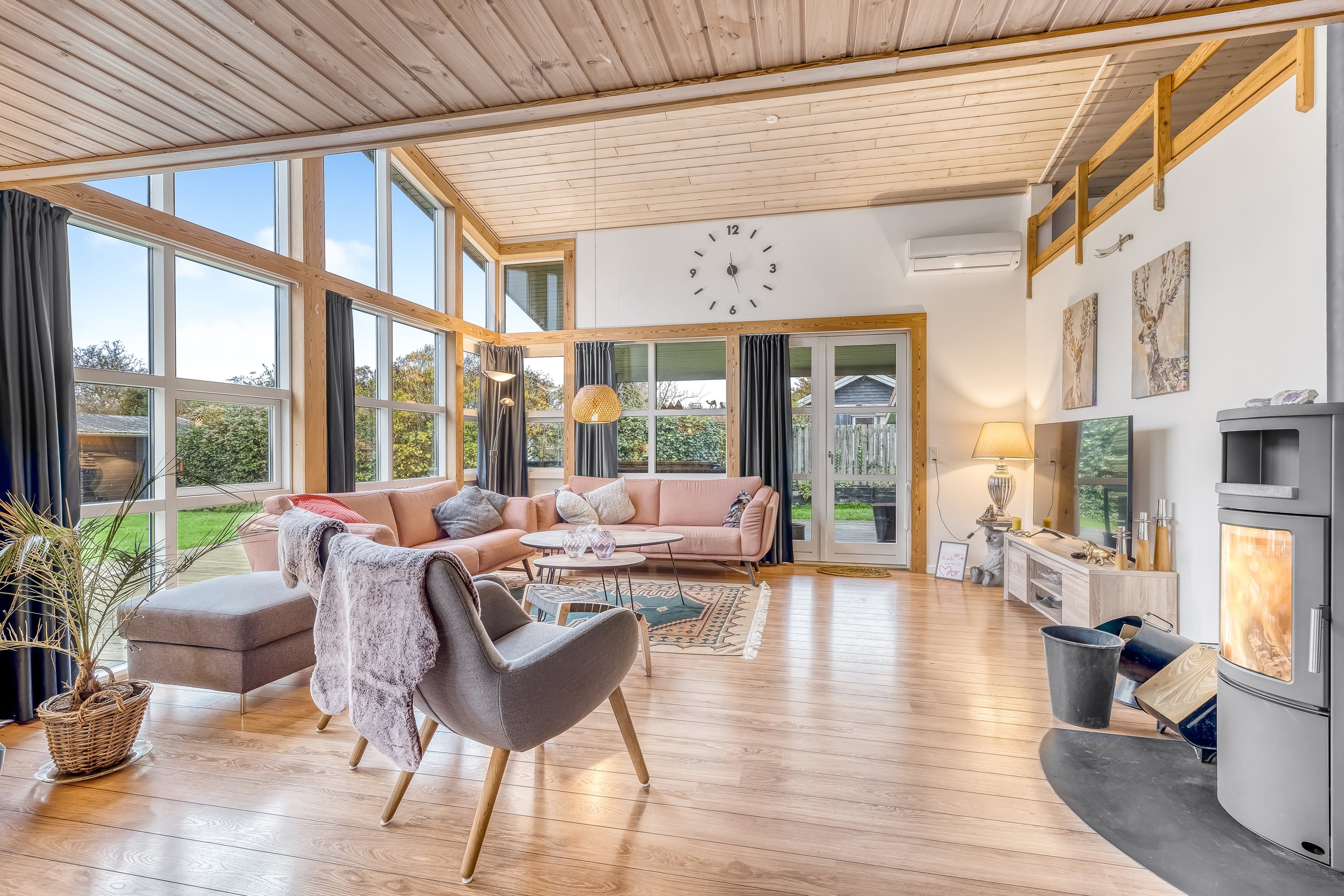 Fremhævet stue billede i fuldskærmstilstand. Billede af Askø Strandvig 237, 4942 Askø