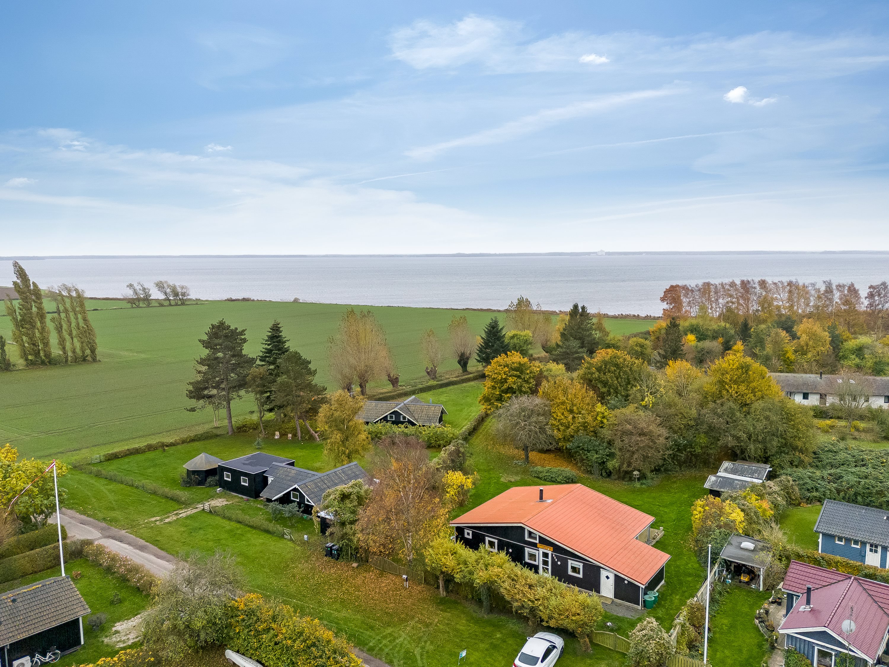 Fremhævet luftfoto billede i fuldskærmstilstand. Billede af Askø Strandvig 237, 4942 Askø