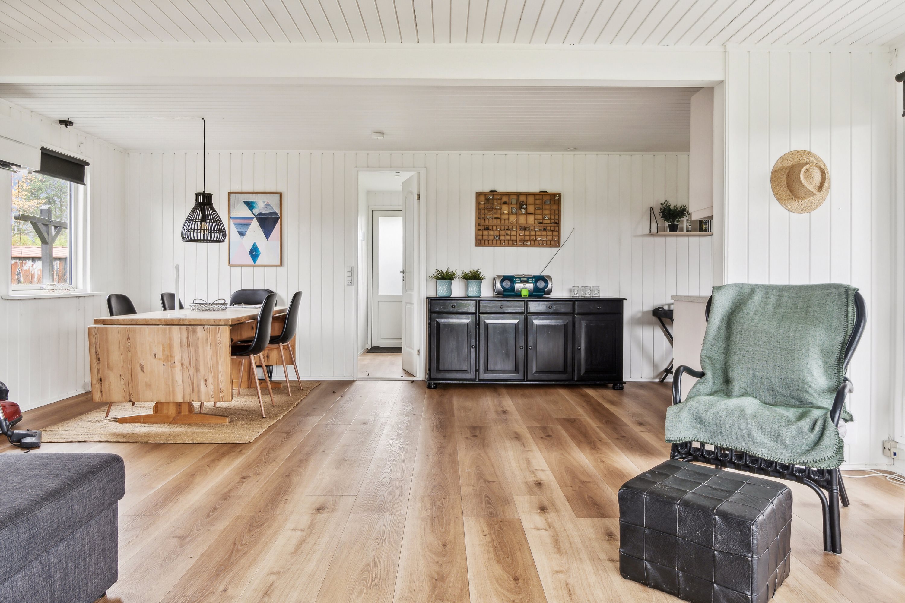 Fremhævet stue billede i fuldskærmstilstand. Billede af Østparken 57, Hasmark Strand, 5450 Otterup