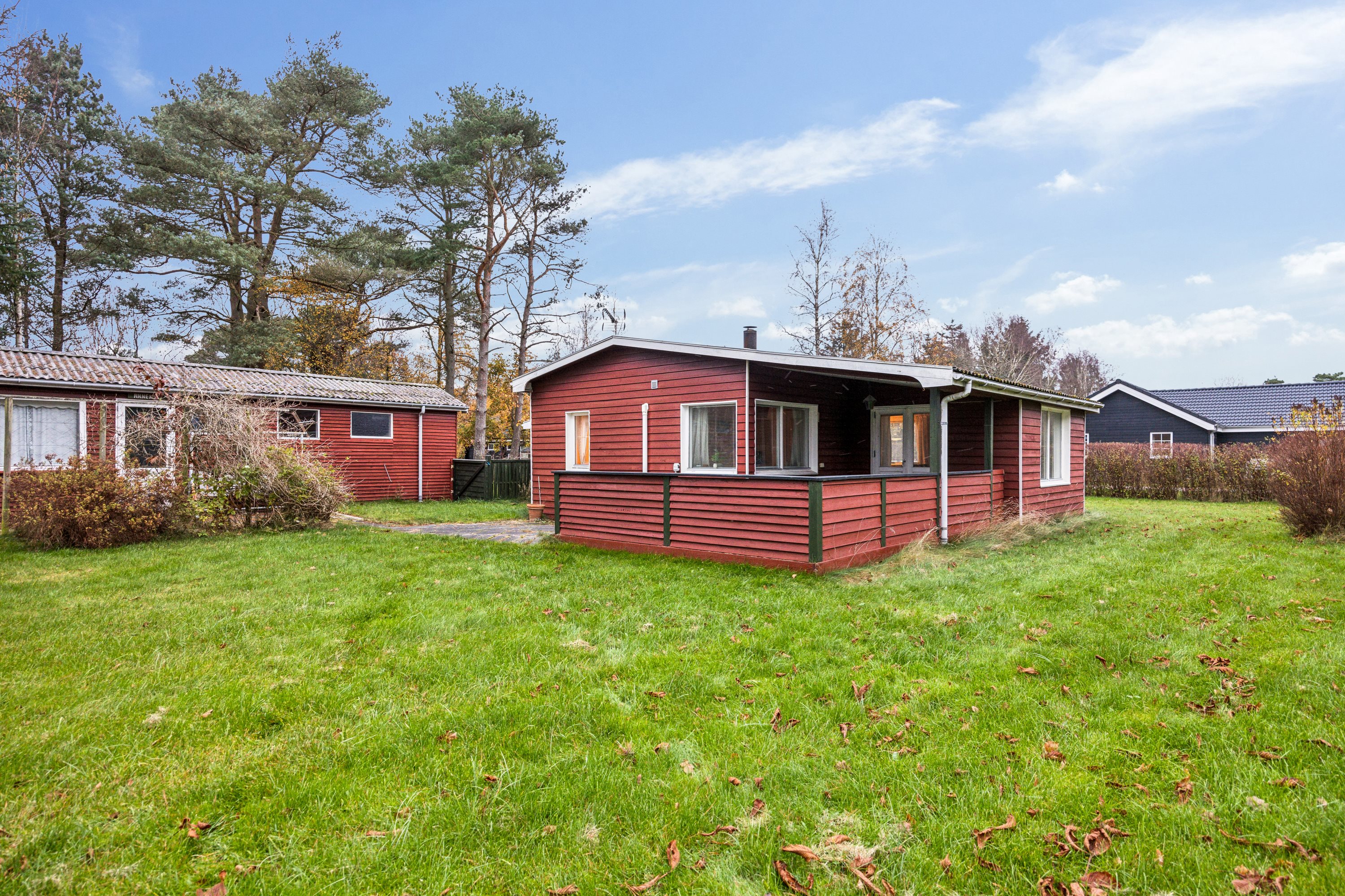 Fremhævet have billede i fuldskærmstilstand. Billede af Lille Strandgaard 7, 9370 Hals