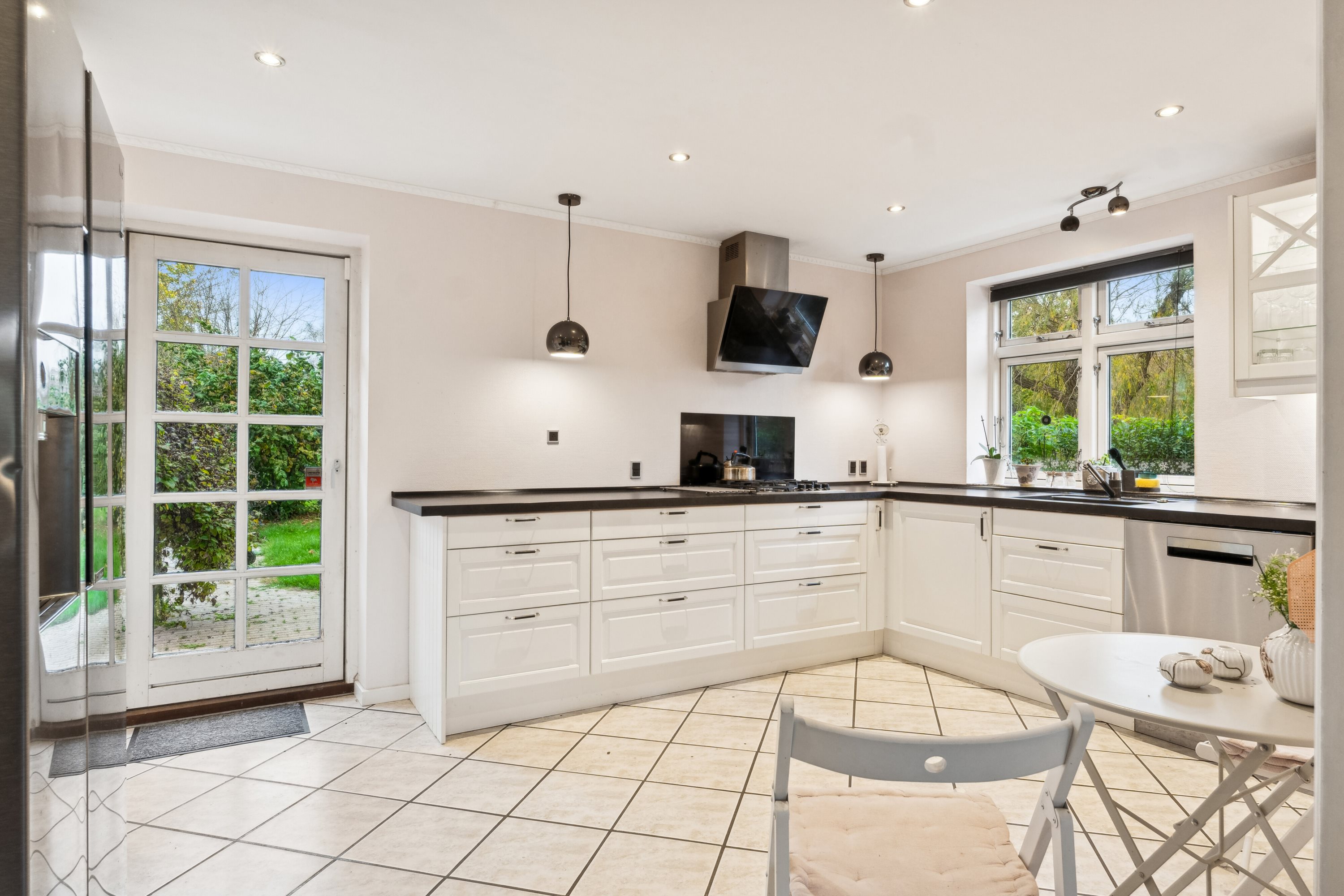 Fremhævet køkken billede i fuldskærmstilstand. Billede af Tømmerupvej 44, 4400 Kalundborg