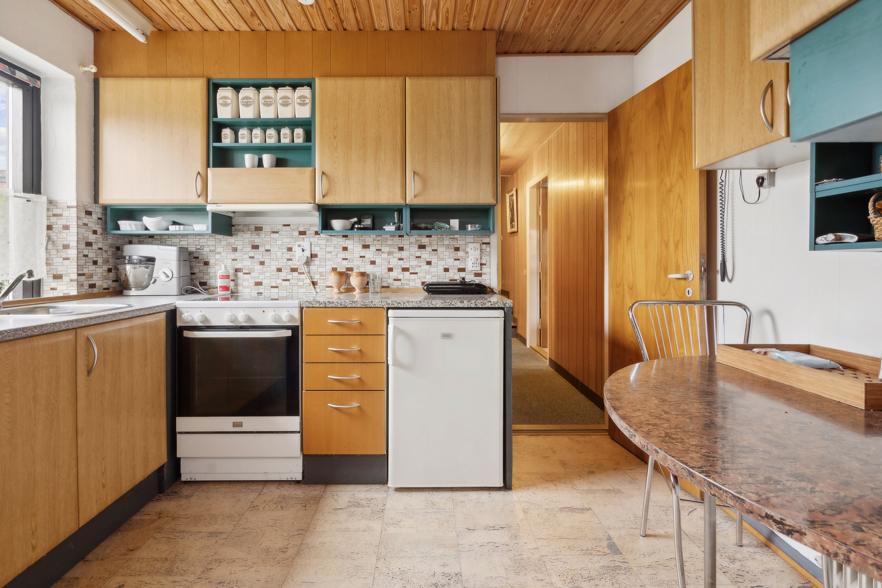 Fremhævet køkken billede i fuldskærmstilstand. Billede af Langløkke 24, 6200 Aabenraa