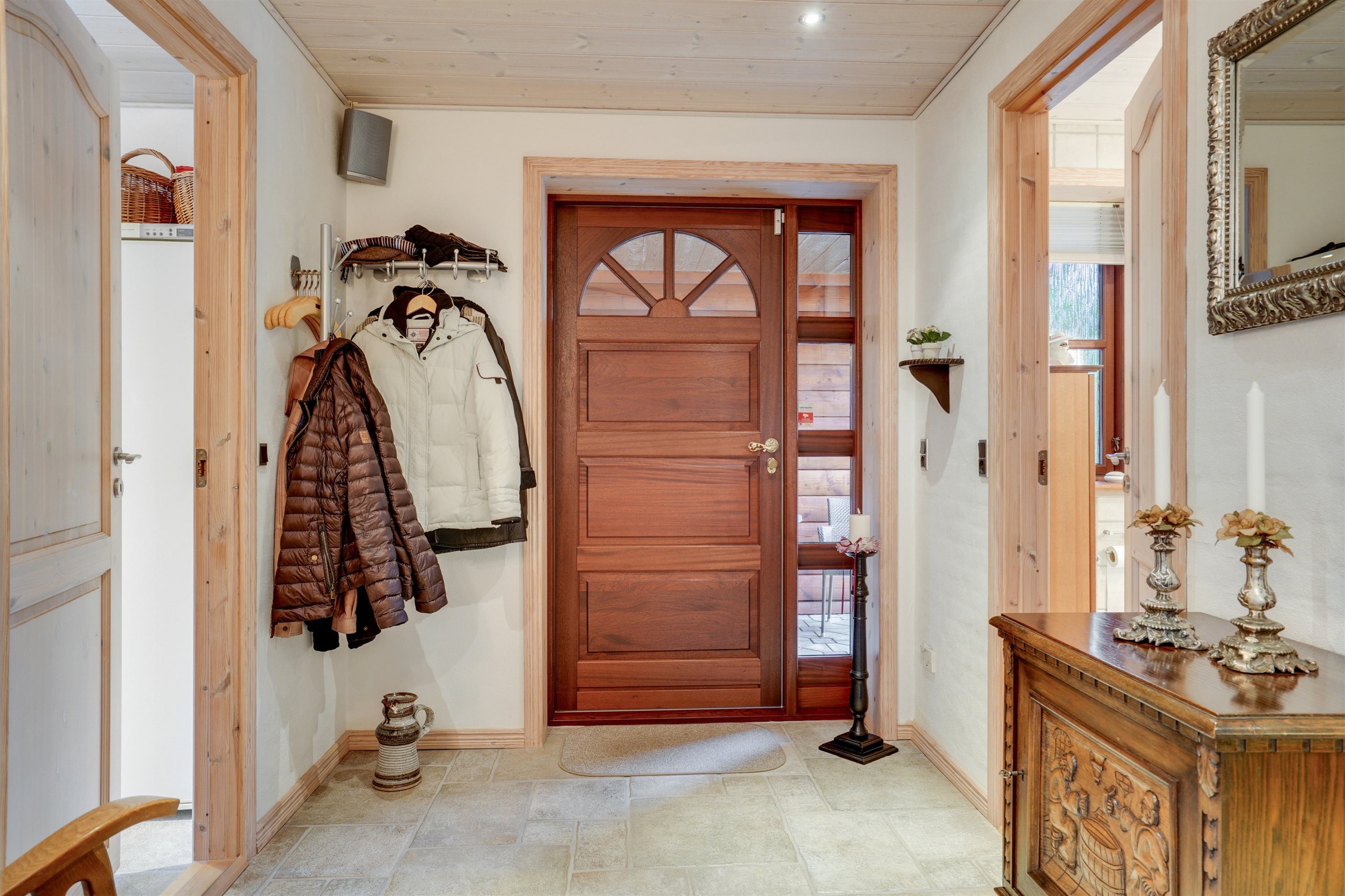 Fremhævet entré billede i fuldskærmstilstand. Billede af Vesterbækvej 36, Sig, 6800 Varde