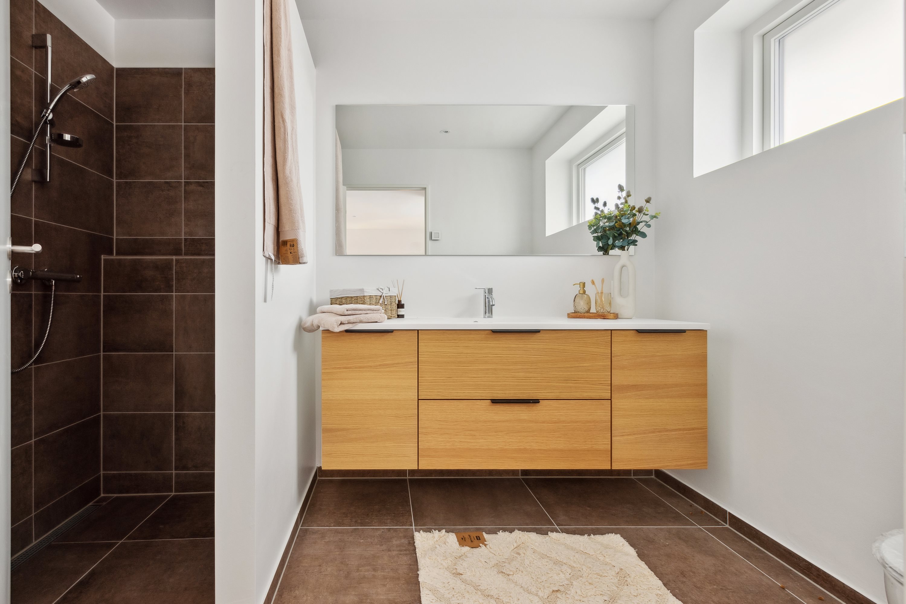 Fremhævet køkken billede i fuldskærmstilstand. Billede af Præstefælledvej 45, 2770 Kastrup