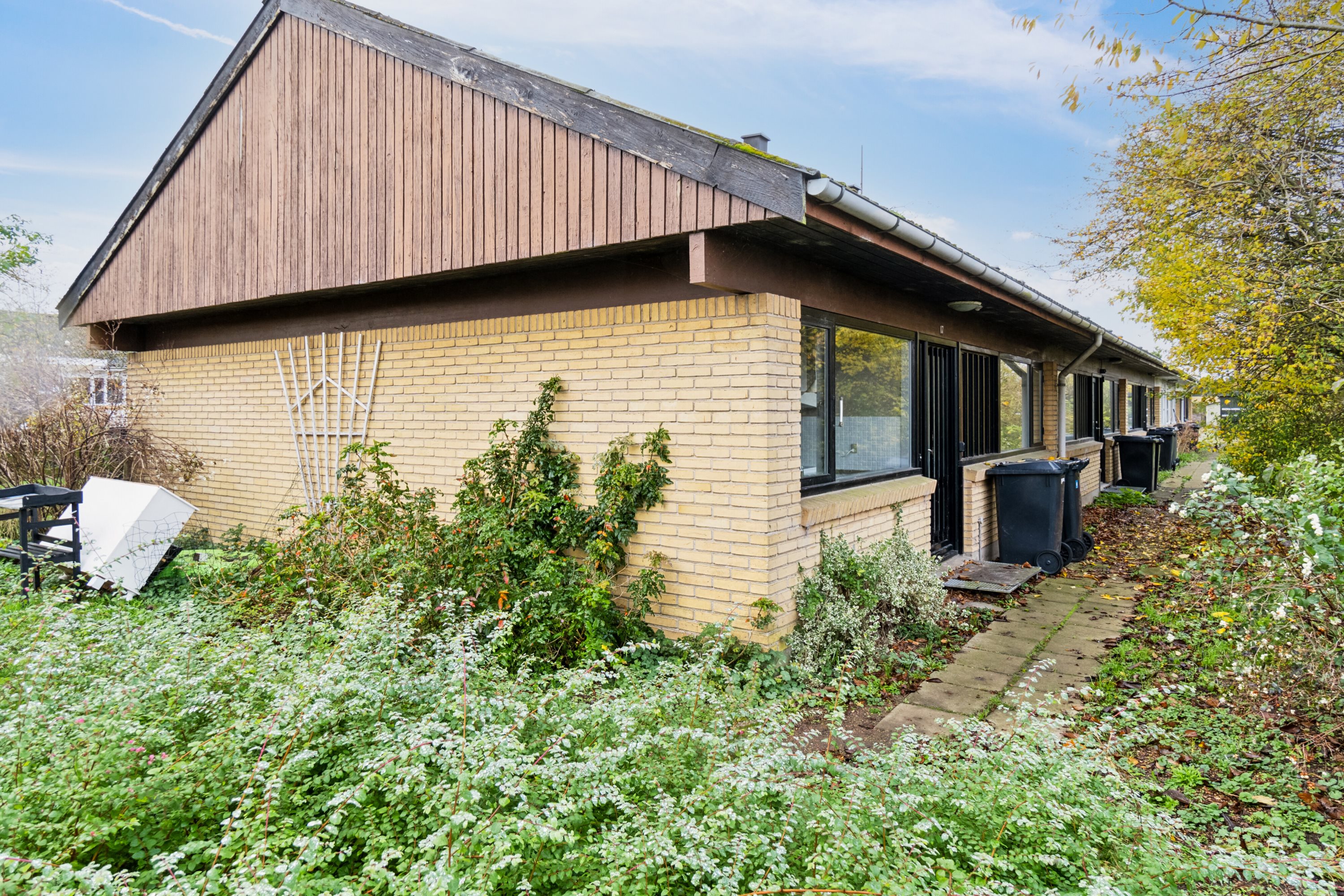 Miniaturebillede 1: udendørs. Billede af Rosenhaven 17, 4470 Svebølle