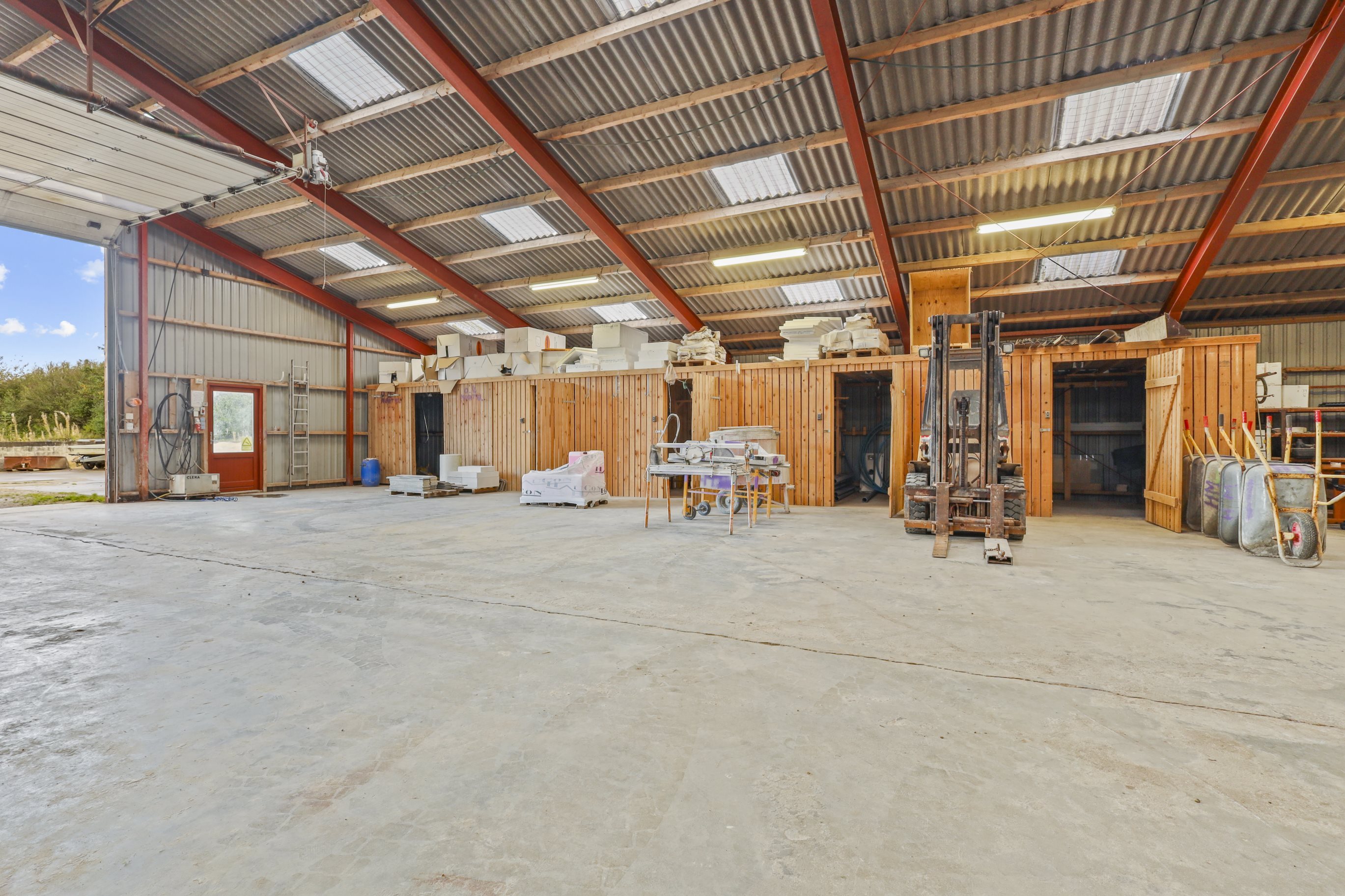 Fremhævet erhvervsareal billede i fuldskærmstilstand. Billede af Ndr Stavskærvej 6, Horne, 6800 Varde