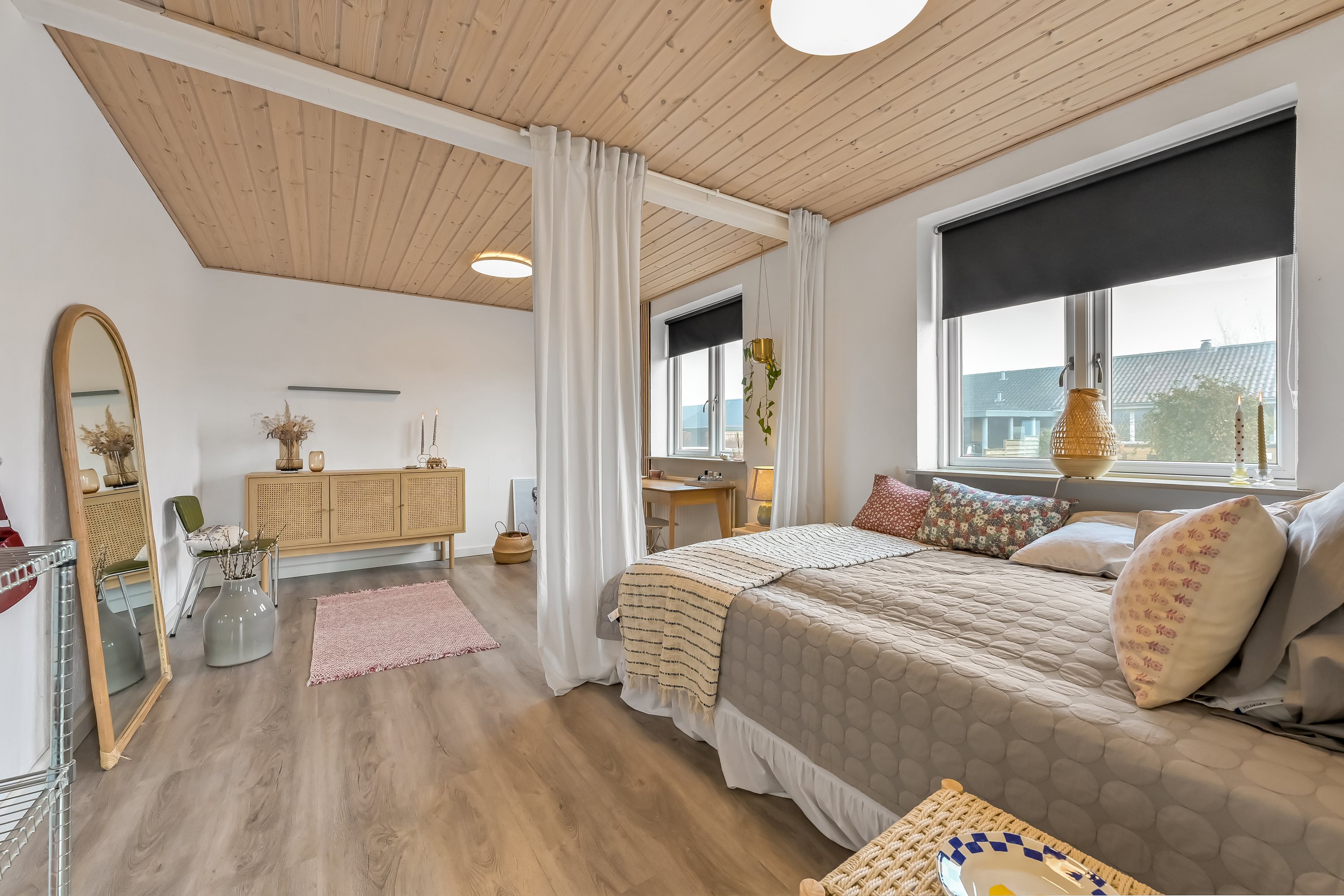 Fremhævet værelse billede i fuldskærmstilstand. Billede af Vesterled 1, Lind, 7400 Herning