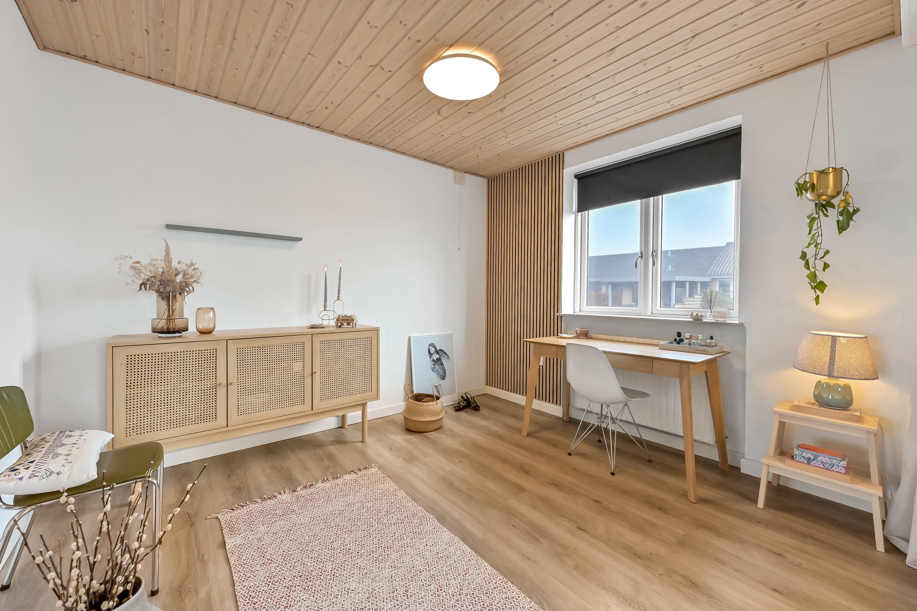 Fremhævet værelse billede i fuldskærmstilstand. Billede af Vesterled 1, Lind, 7400 Herning