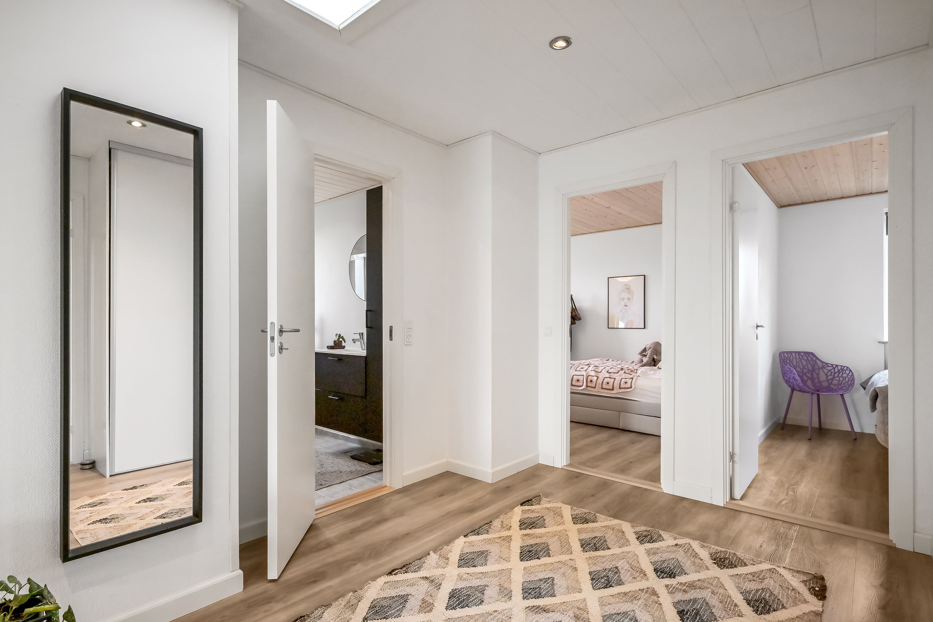 Fremhævet gang billede i fuldskærmstilstand. Billede af Vesterled 1, Lind, 7400 Herning