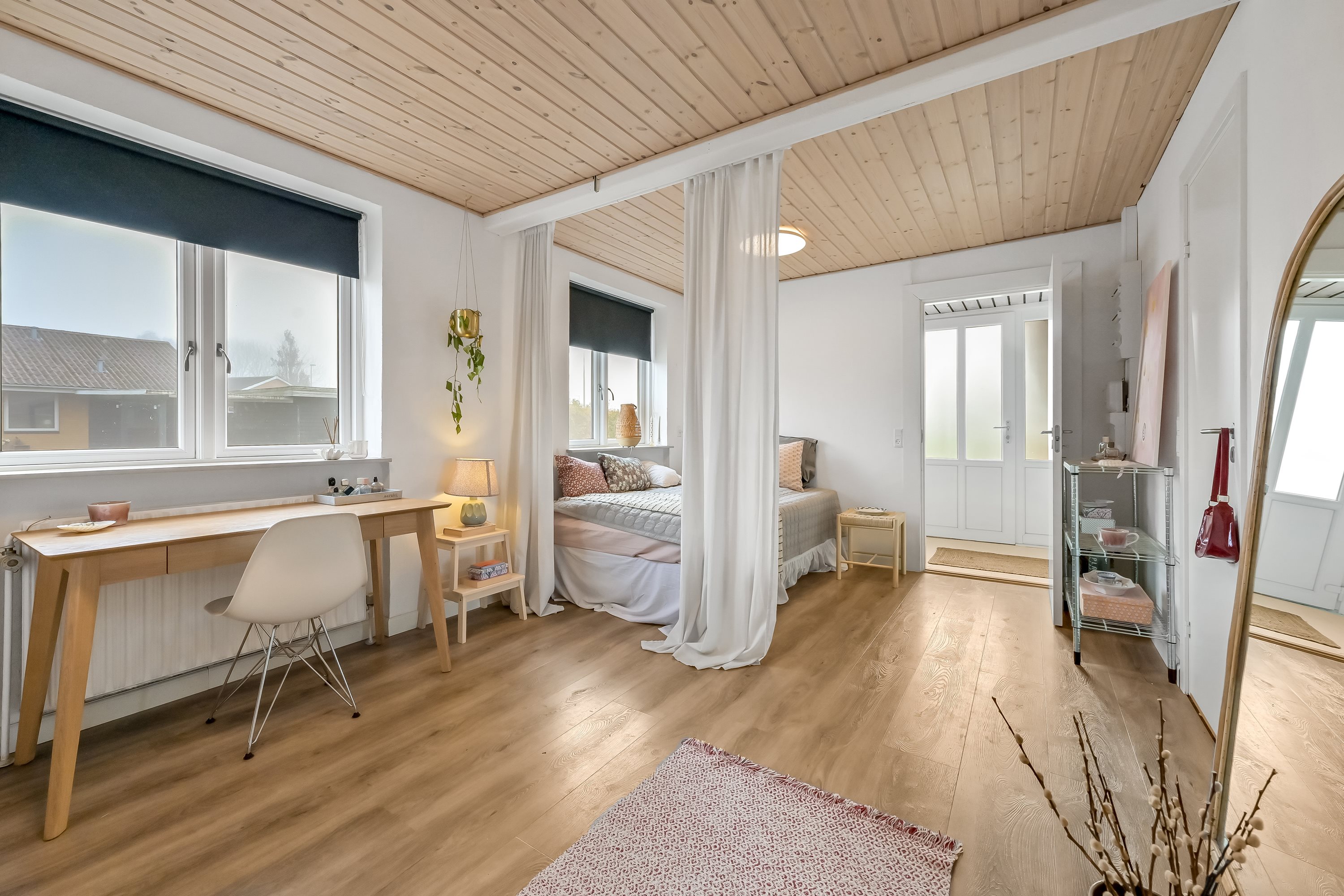 Fremhævet værelse billede i fuldskærmstilstand. Billede af Vesterled 1, Lind, 7400 Herning