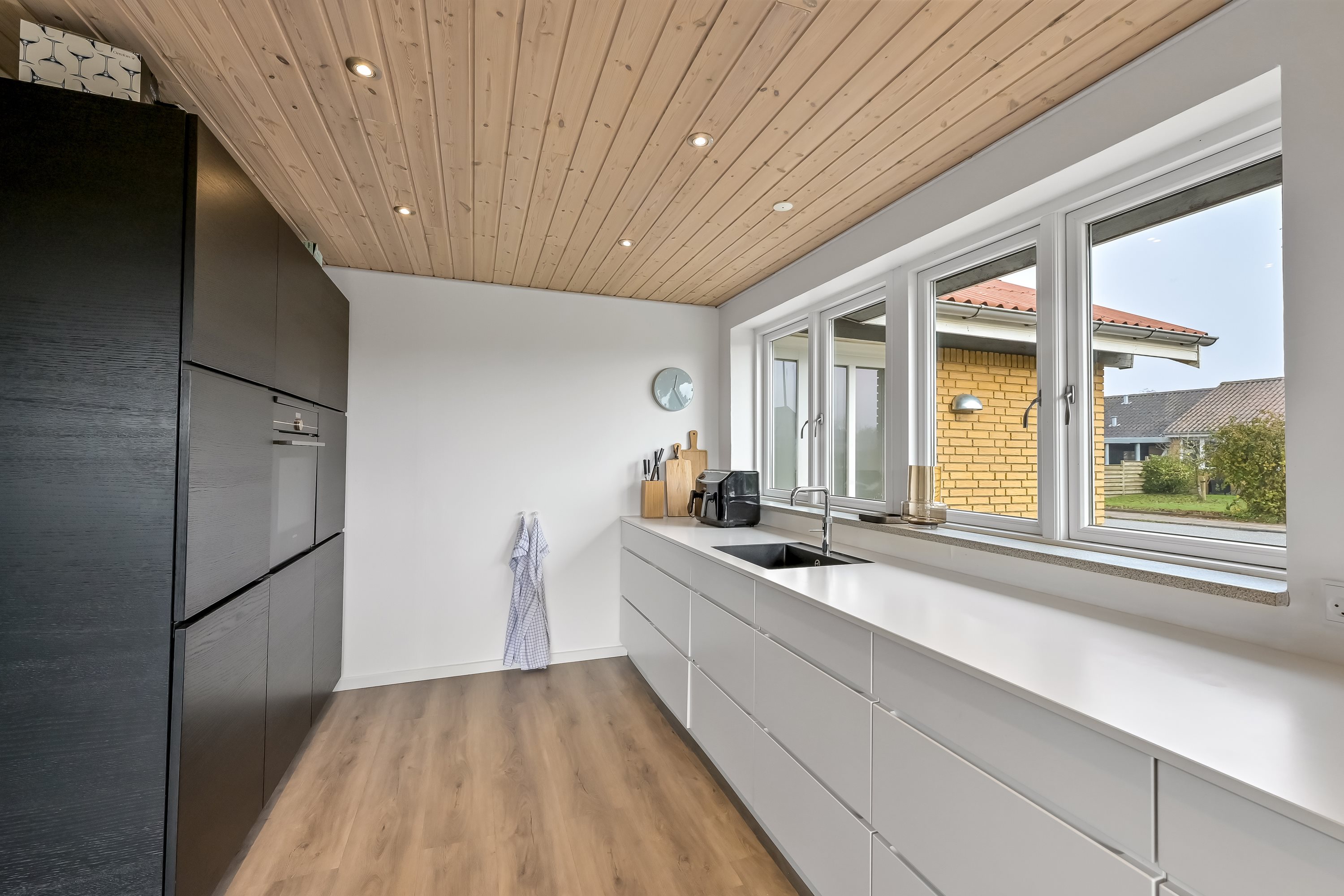 Fremhævet andet billede i fuldskærmstilstand. Billede af Vesterled 1, Lind, 7400 Herning