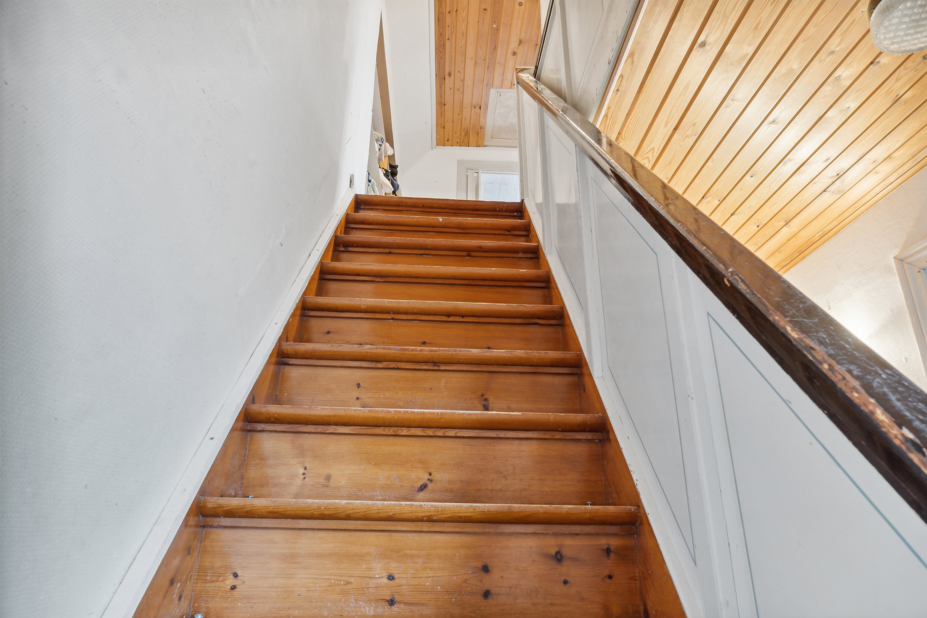 Fremhævet trappe billede i fuldskærmstilstand. Billede af Stadionvej 12, 6510 Gram