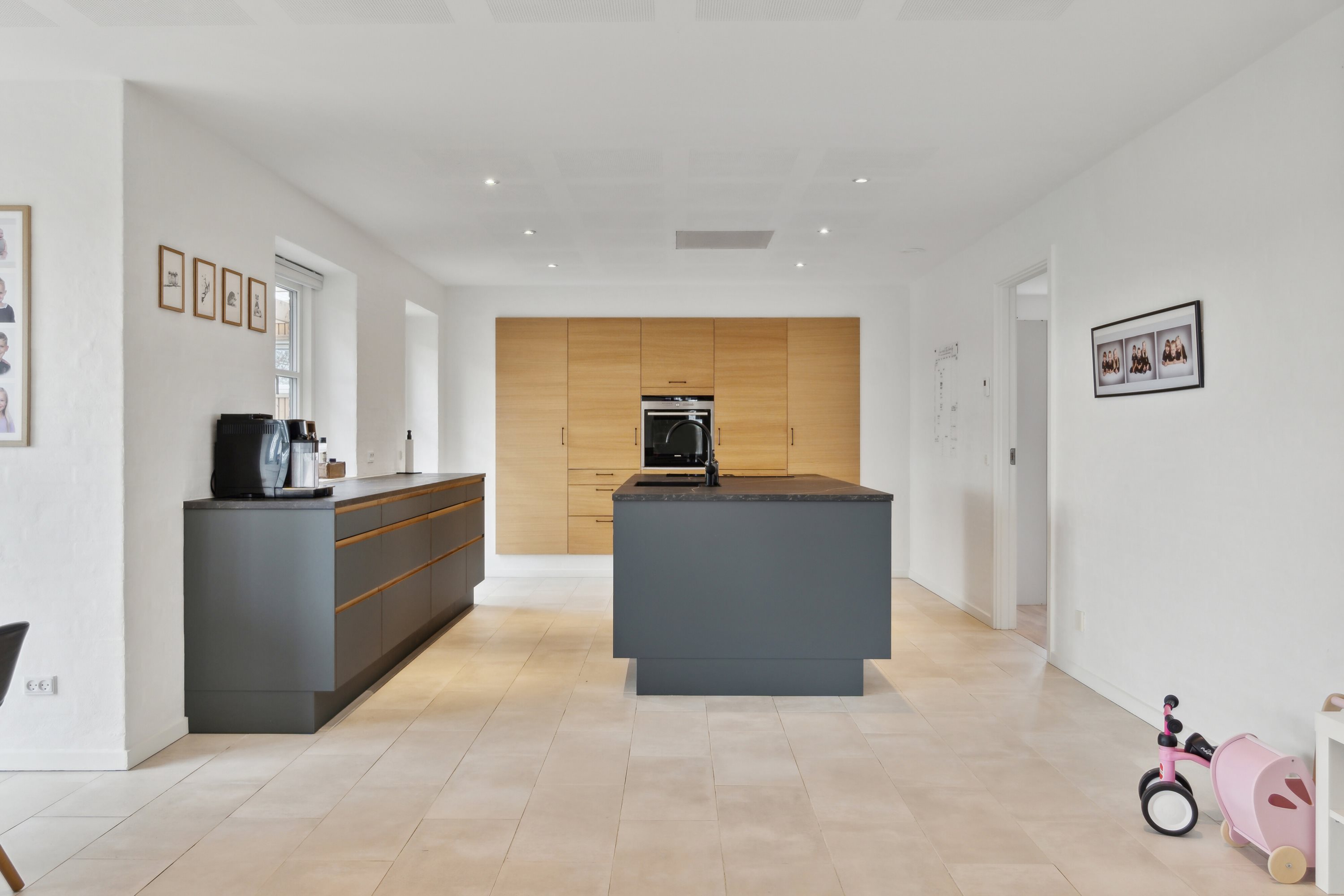 Fremhævet køkken billede i fuldskærmstilstand. Billede af Kjelstrupvej 12, Kjelstrup, 7700 Thisted