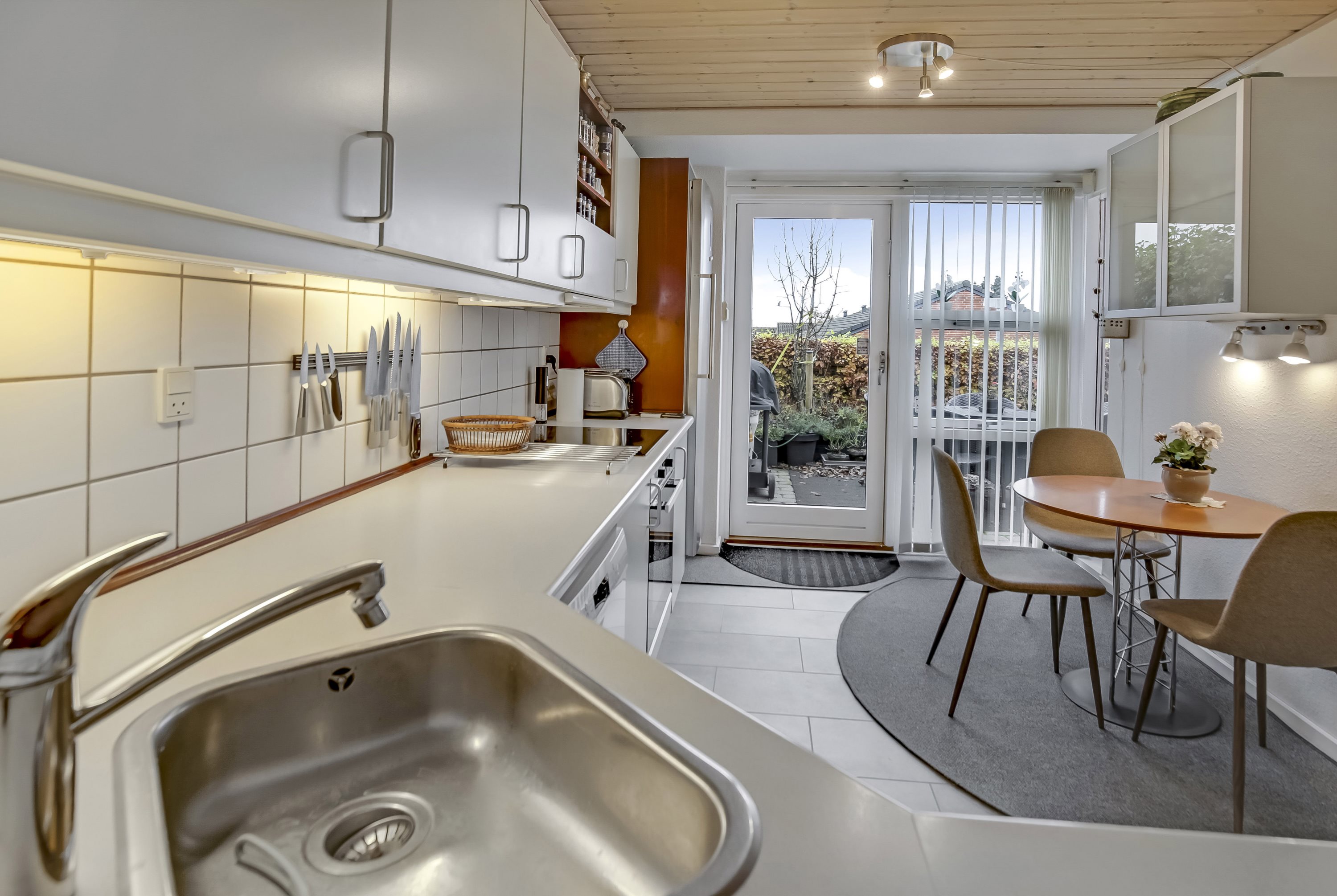 Fremhævet køkken billede i fuldskærmstilstand. Billede af Segaltvej 125, Løgten, 8541 Skødstrup