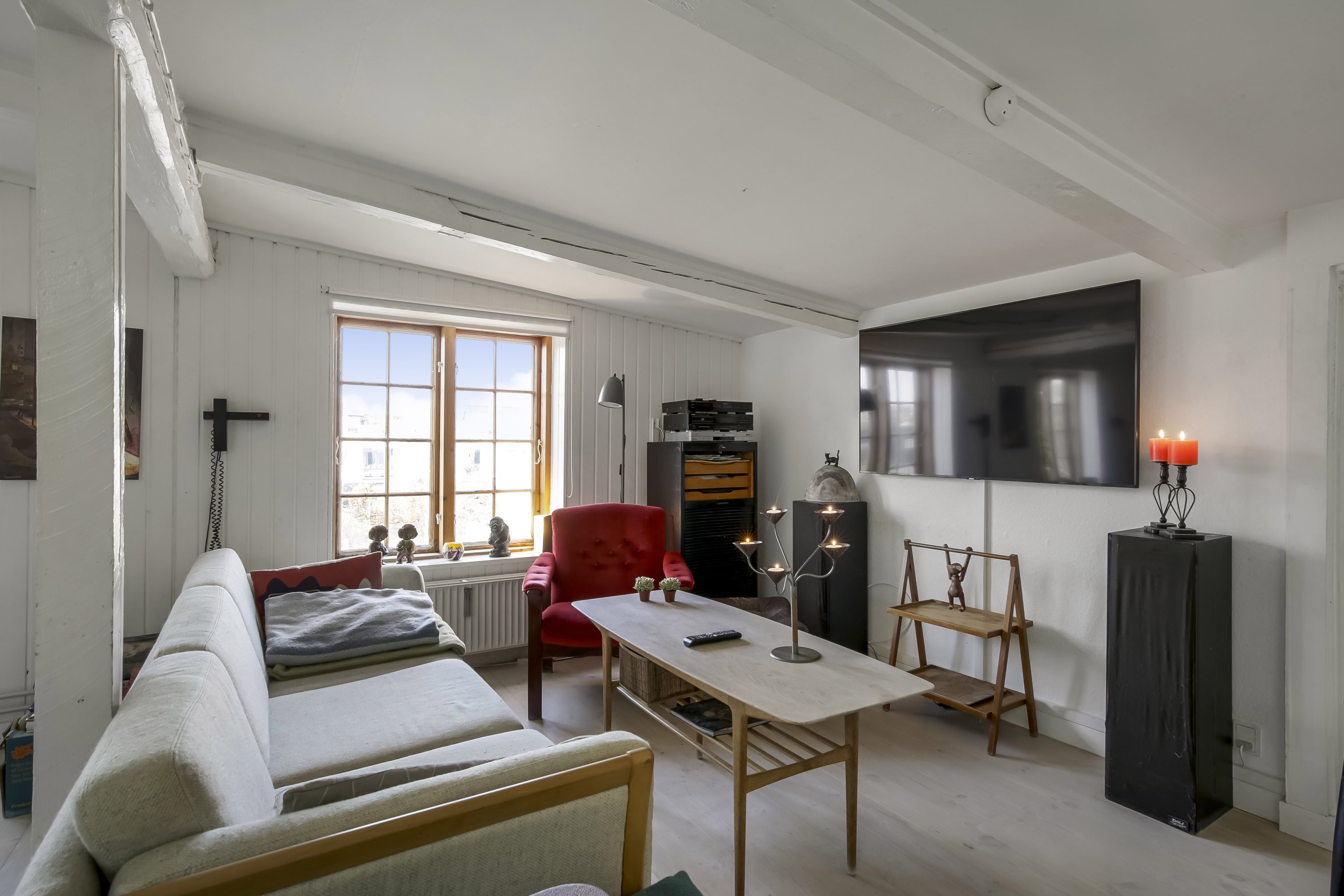 Fremhævet stue billede i fuldskærmstilstand. Billede af Grenåvej 793B, 1., 8541 Skødstrup