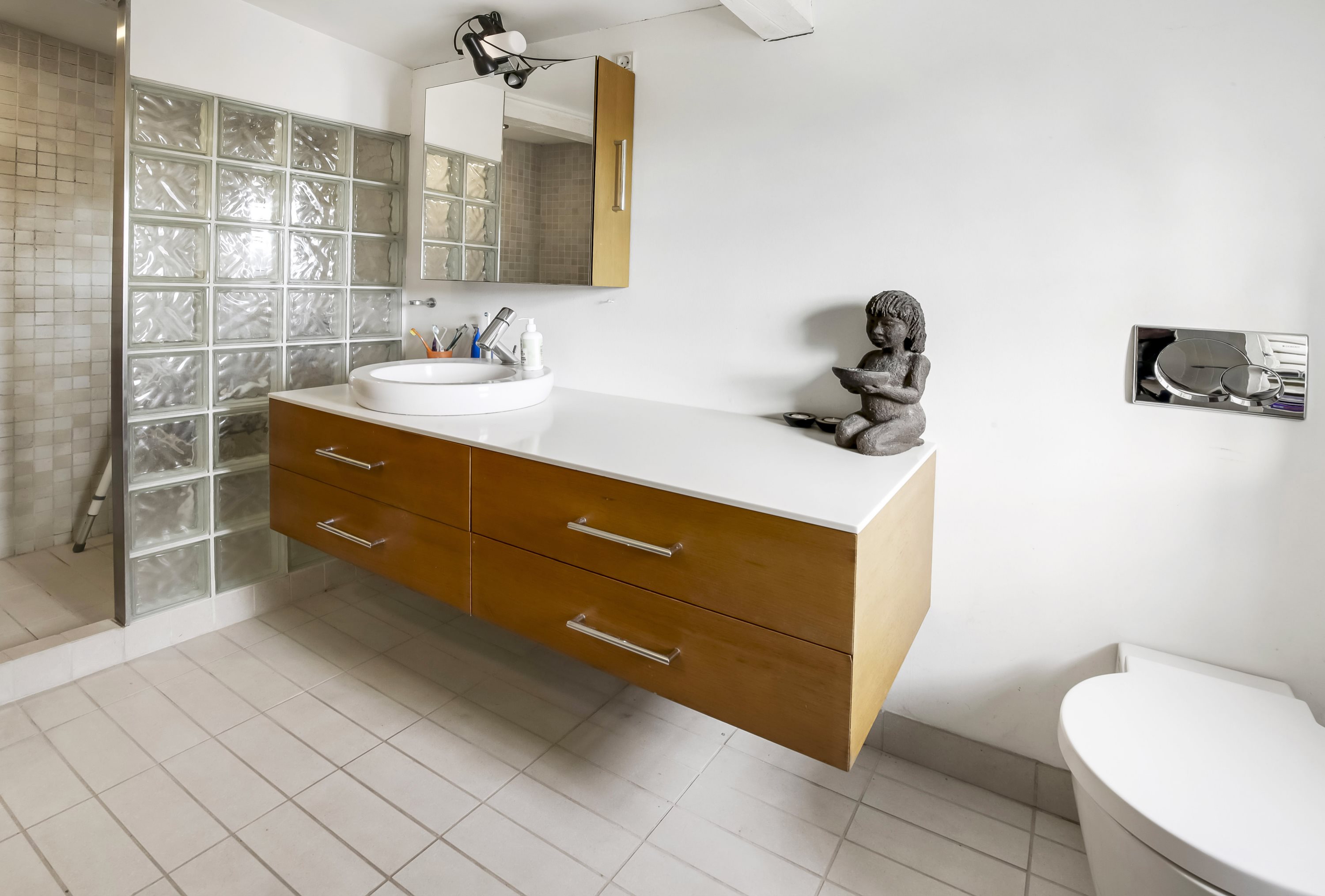 Fremhævet badeværelse billede i fuldskærmstilstand. Billede af Grenåvej 793B, 1., 8541 Skødstrup