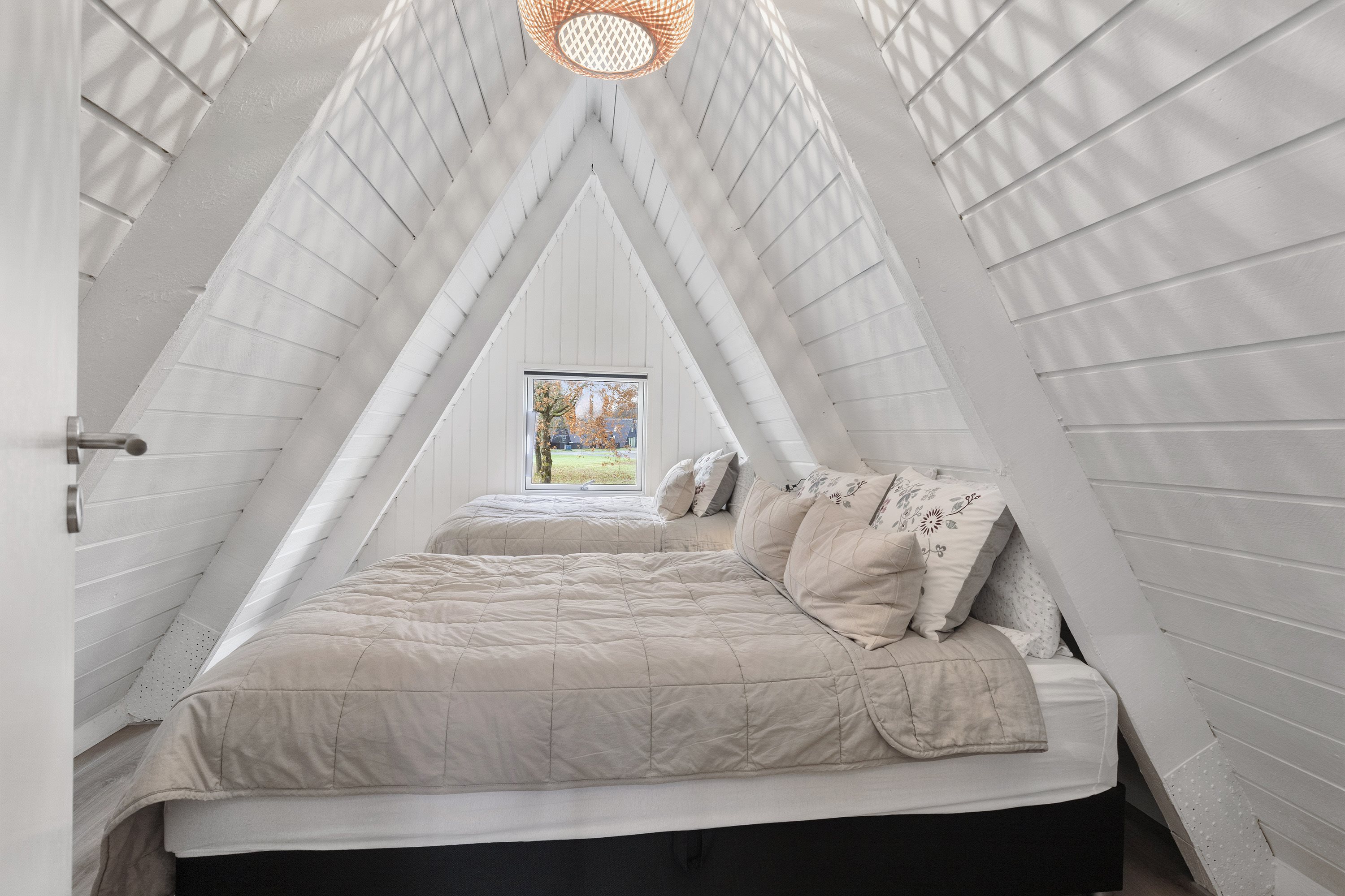 Fremhævet værelse billede i fuldskærmstilstand. Billede af Golfsvinget 140, Gatten, 9640 Farsø