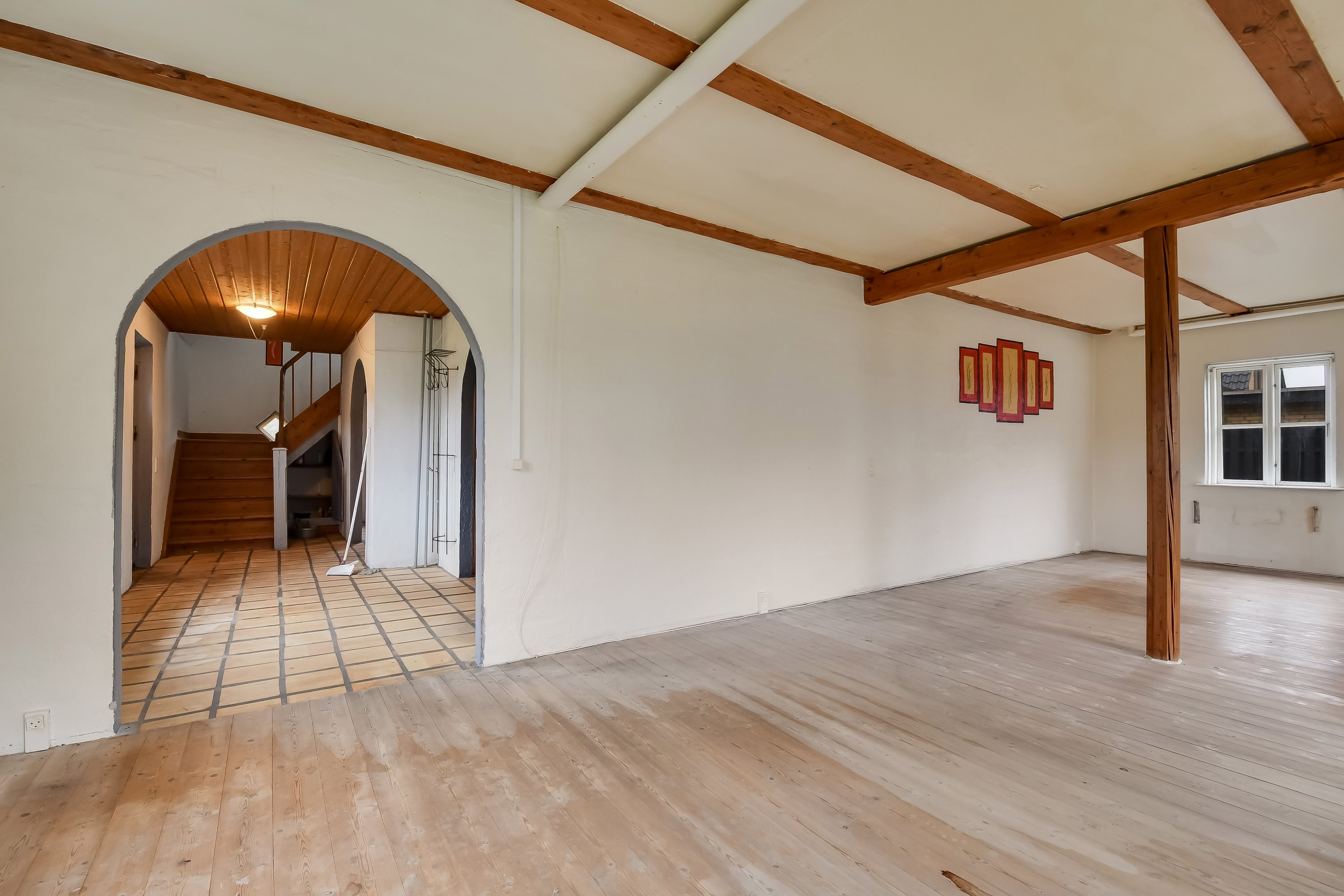 Fremhævet stue billede i fuldskærmstilstand. Billede af Kirkebyvej 36, Sdr. Nissum, 6990 Ulfborg