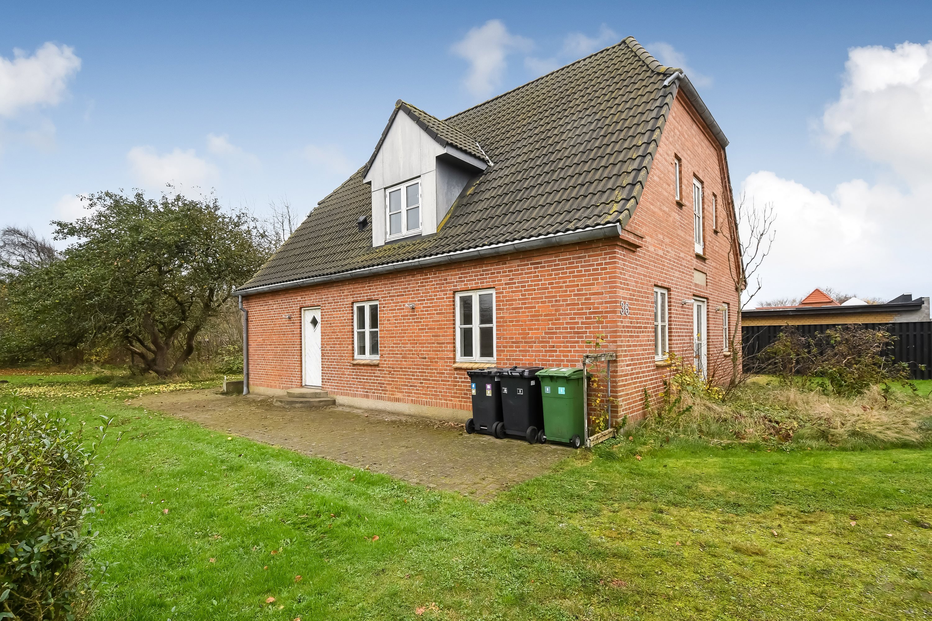 Fremhævet ejendommen billede i fuldskærmstilstand. Billede af Kirkebyvej 36, Sdr. Nissum, 6990 Ulfborg