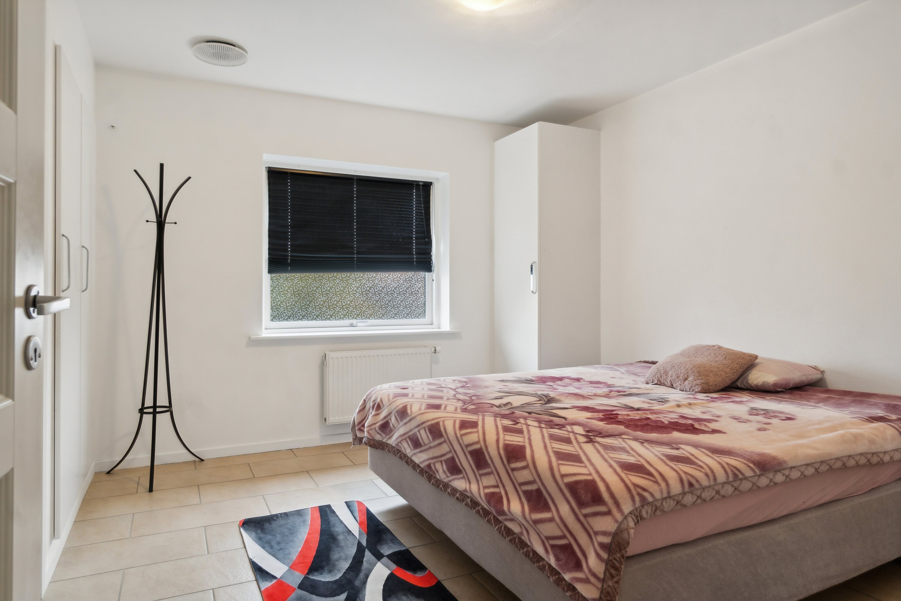 Fremhævet soveværelse billede i fuldskærmstilstand. Billede af Udbyvej 53, Udby, 4300 Holbæk