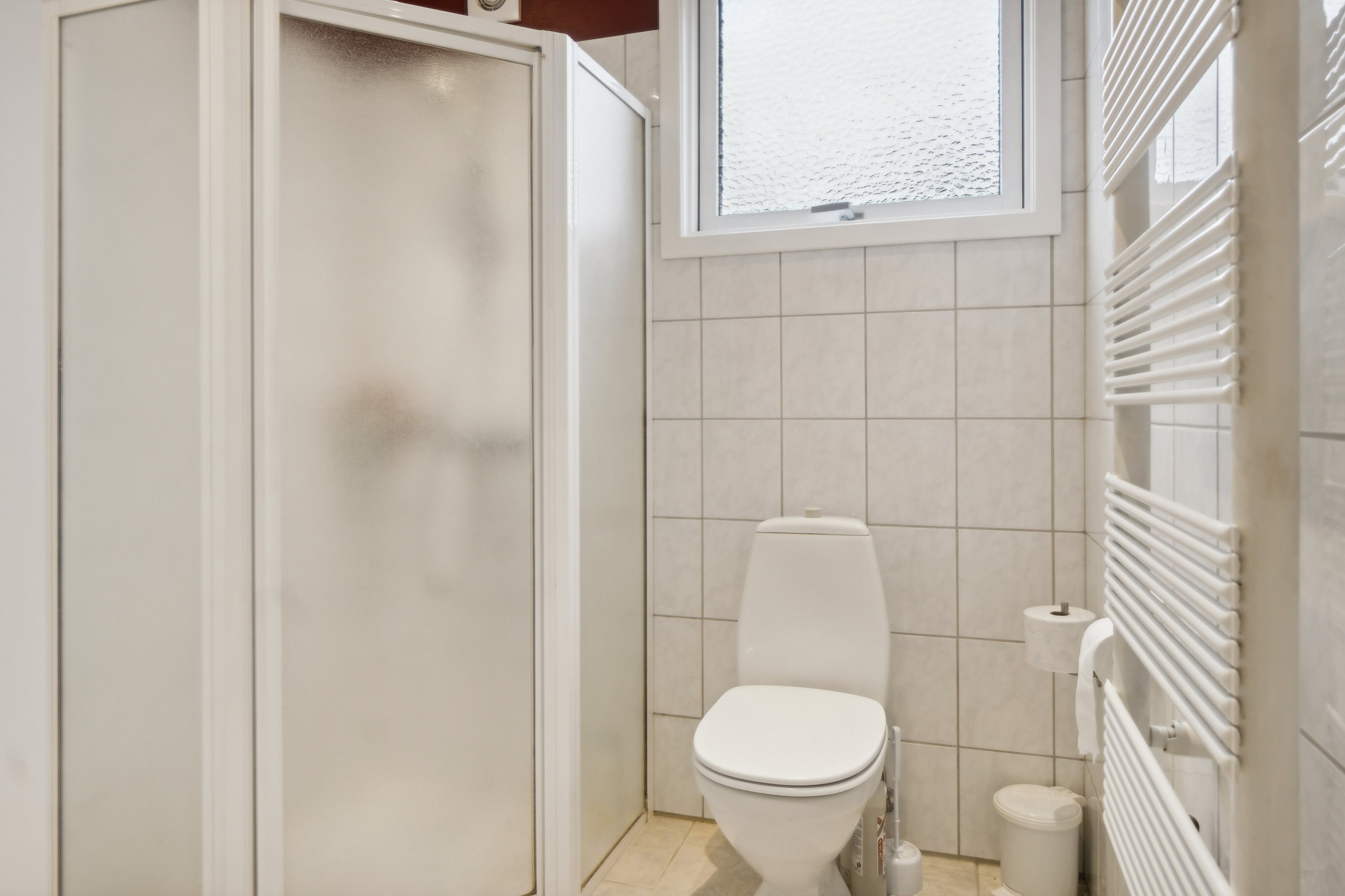 Fremhævet badeværelse billede i fuldskærmstilstand. Billede af Udbyvej 53, Udby, 4300 Holbæk