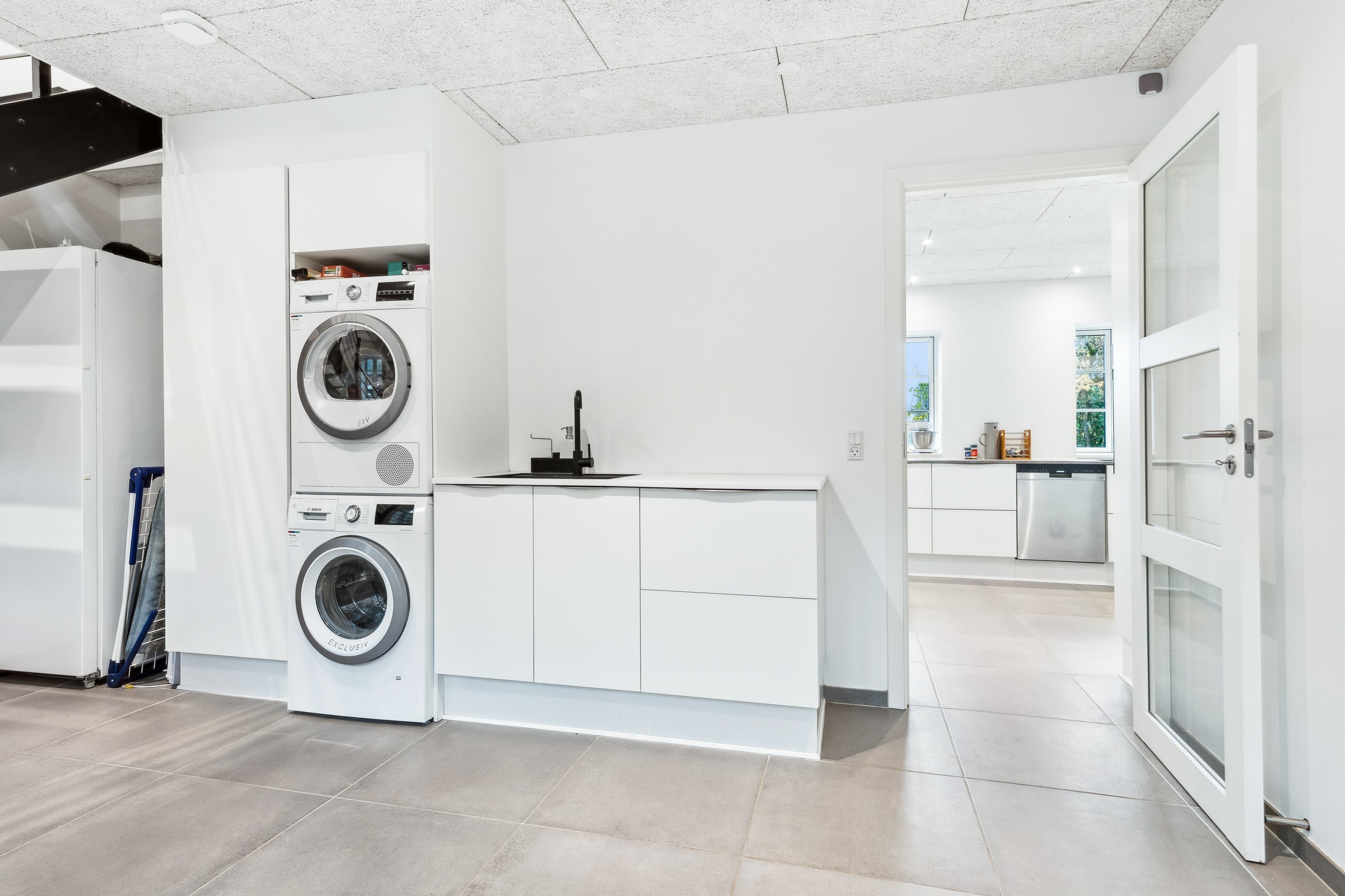 Fremhævet køkken billede i fuldskærmstilstand. Billede af Mads Møllersvej 10, Sdr Vinge, 8860 Ulstrup