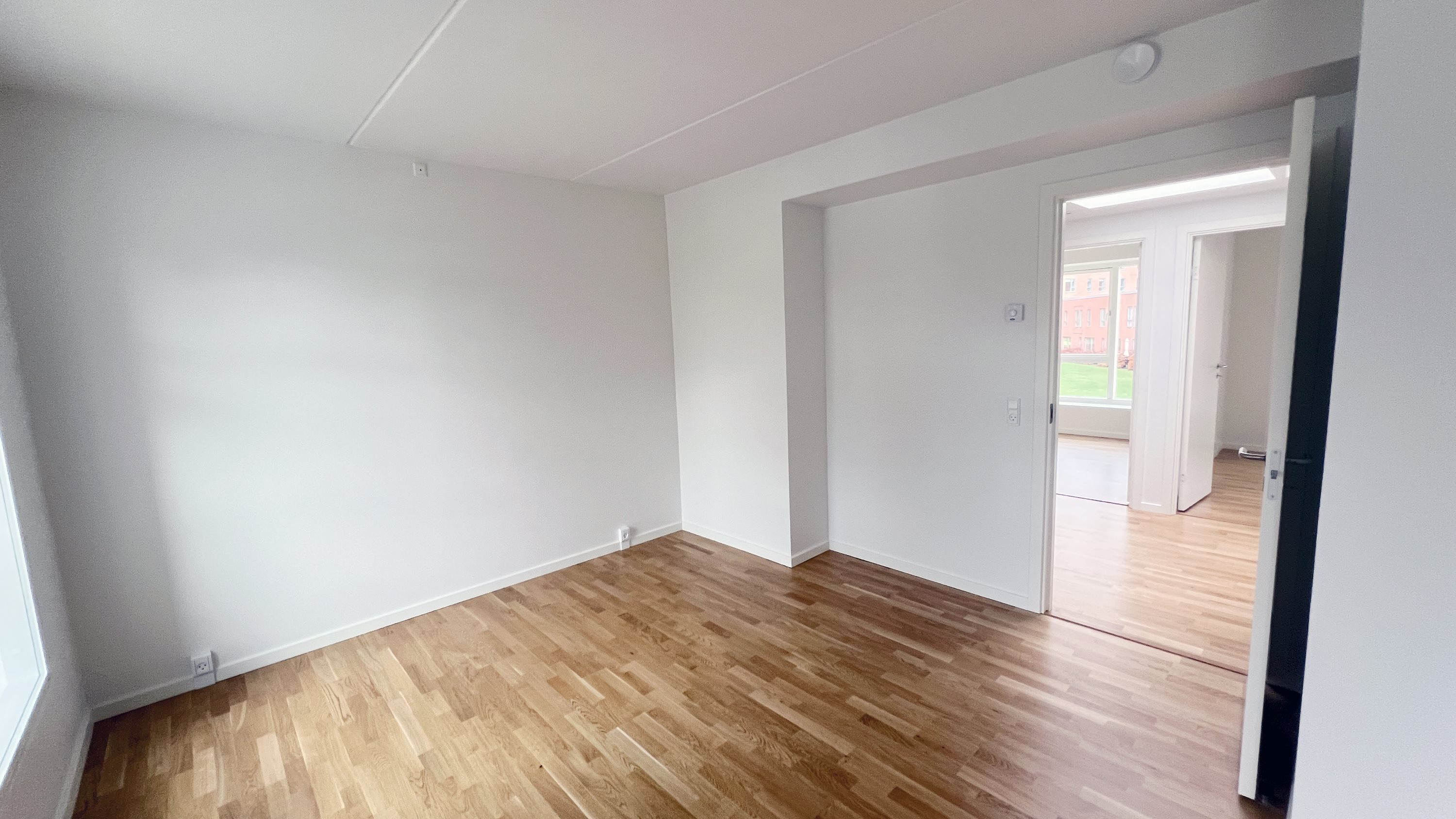 Fremhævet  billede i fuldskærmstilstand. Billede af Fjergangen 5, Tarup, 5000 Odense C