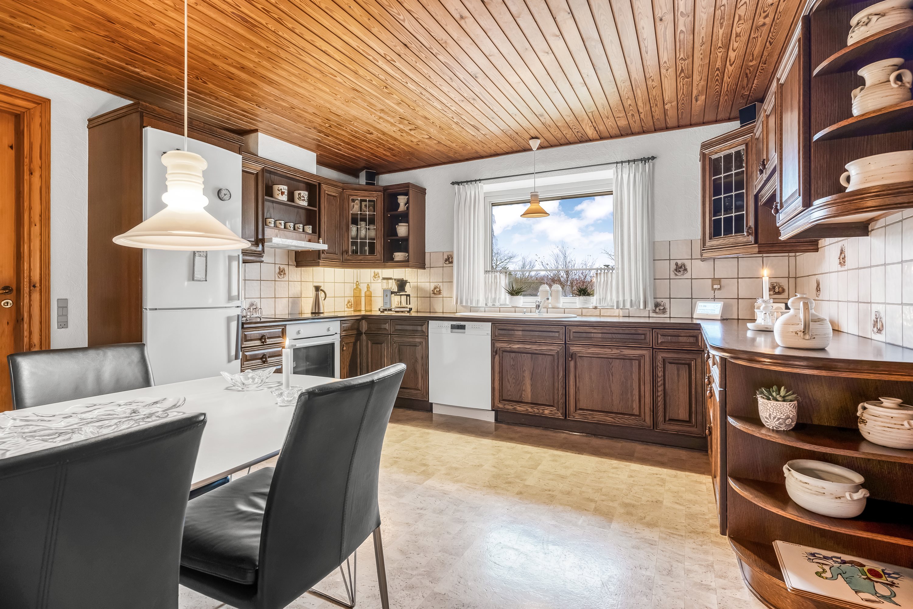 Fremhævet køkken billede i fuldskærmstilstand. Billede af Kobberupvej 189, Mejrup, 7500 Holstebro