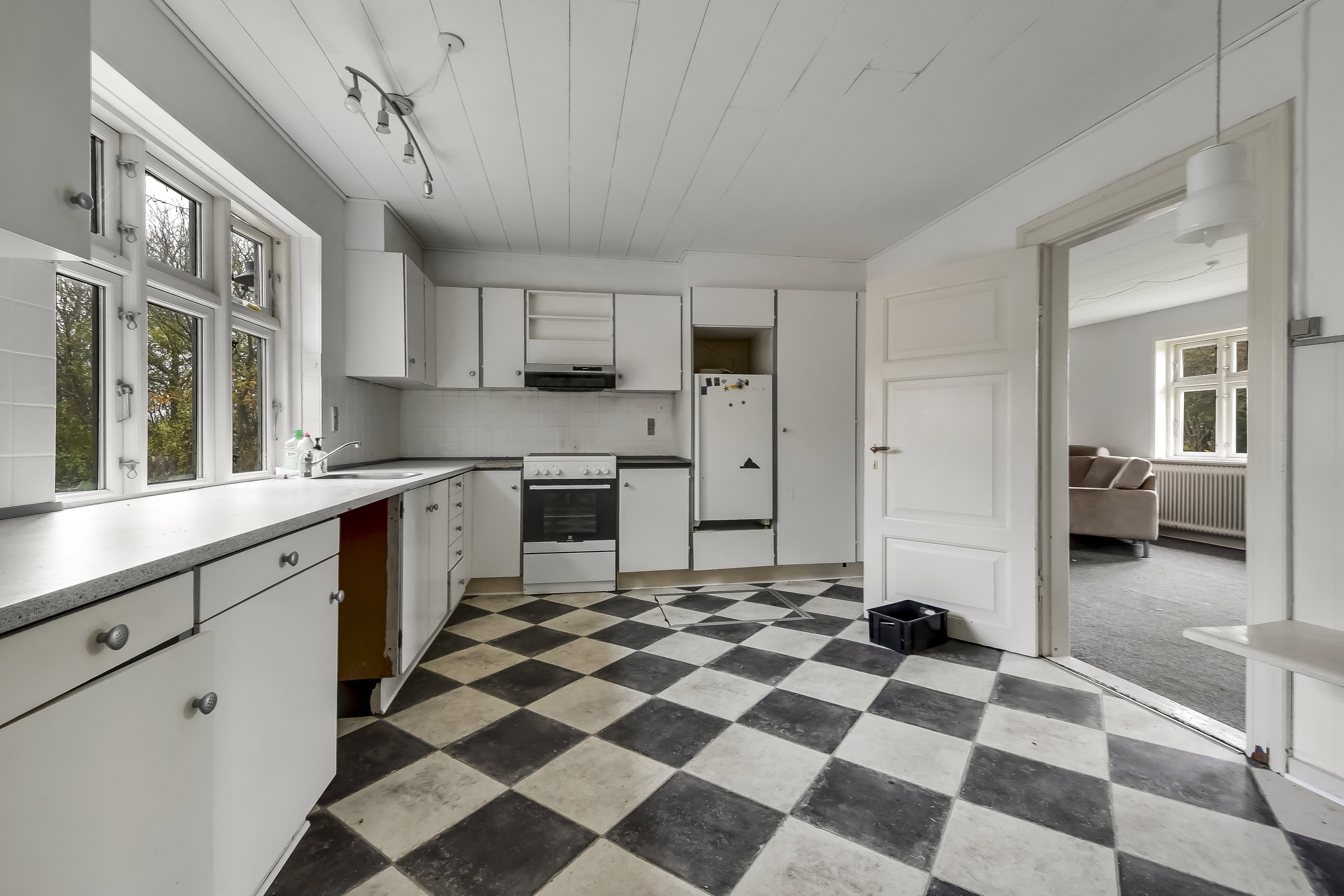 Fremhævet køkken billede i fuldskærmstilstand. Billede af K.L. Aastrups Vej 6, Husby, 6990 Ulfborg