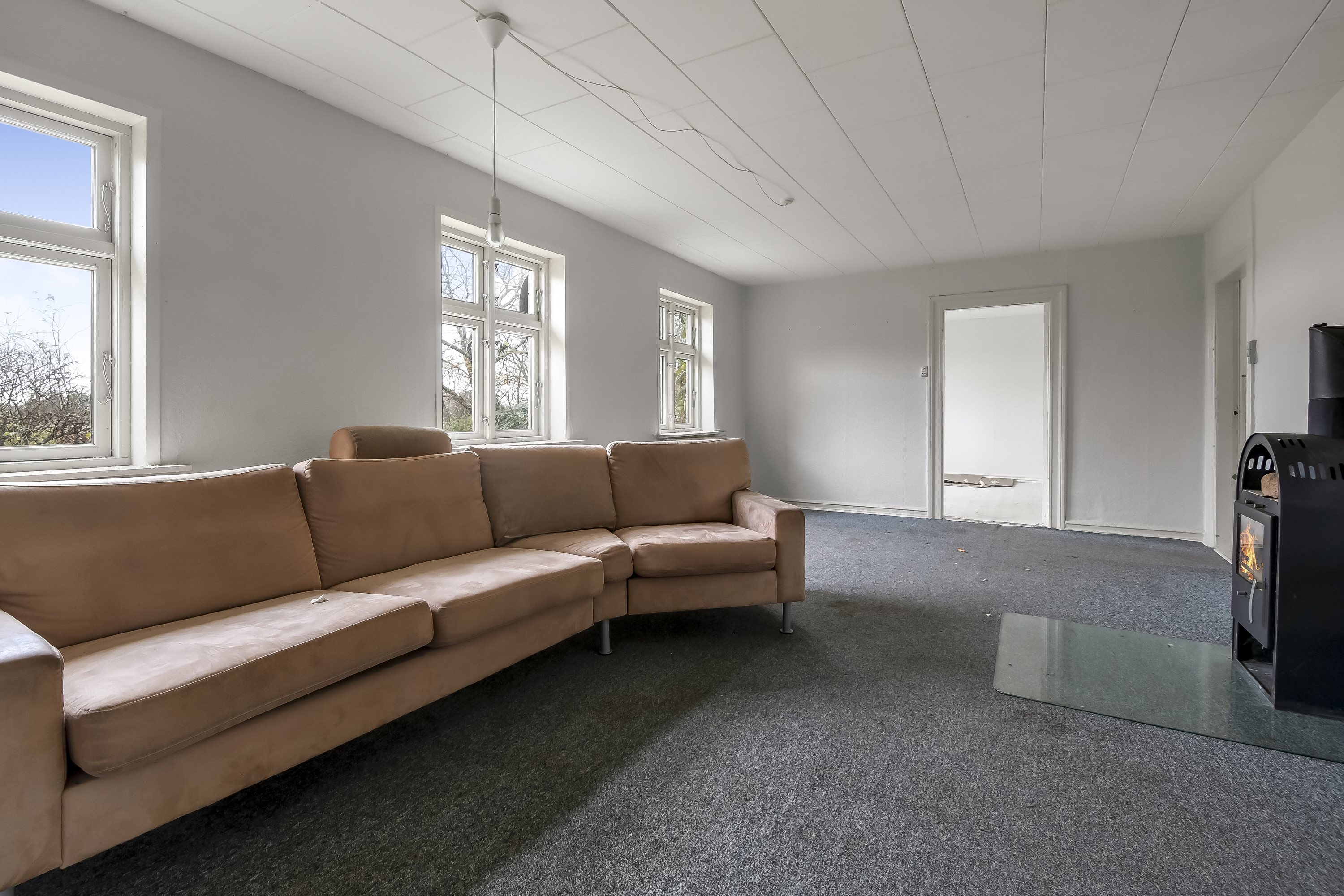 Fremhævet stue billede i fuldskærmstilstand. Billede af K.L. Aastrups Vej 6, Husby, 6990 Ulfborg