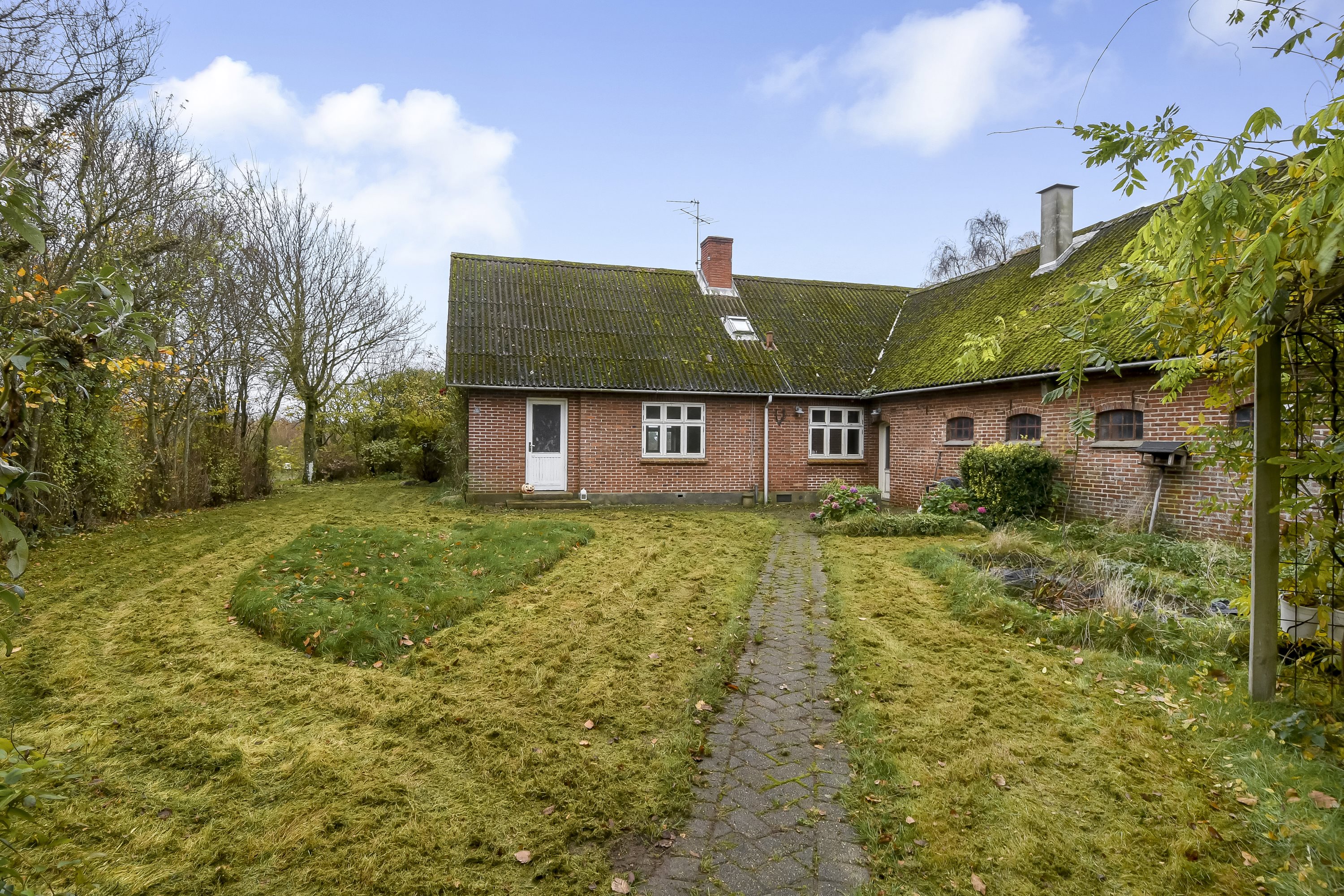 Fremhævet ejendommen billede i fuldskærmstilstand. Billede af K.L. Aastrups Vej 6, Husby, 6990 Ulfborg