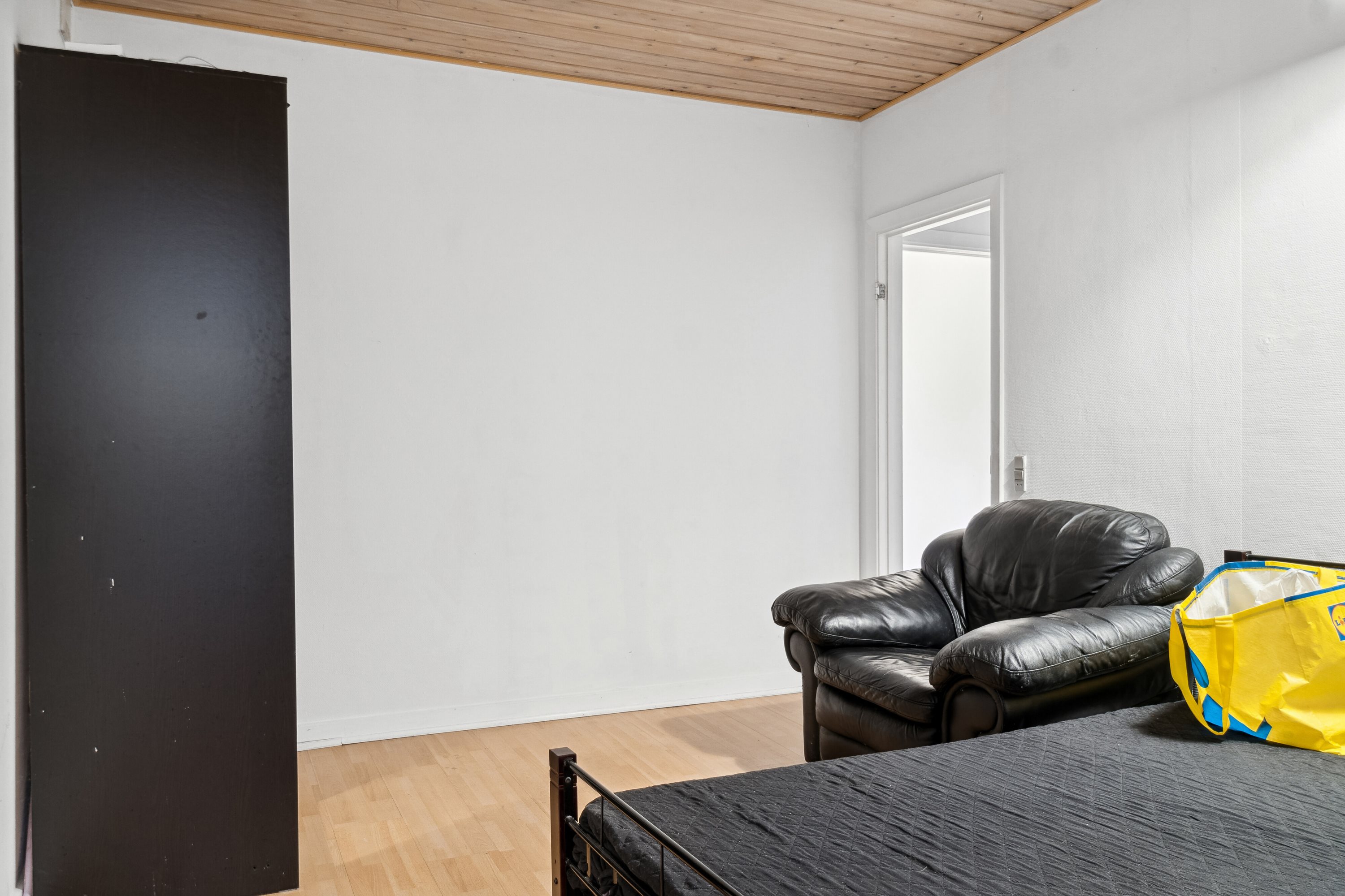 Fremhævet soveværelse billede i fuldskærmstilstand. Billede af Sdr.Stationsvej 22, st.. th., 4200 Slagelse