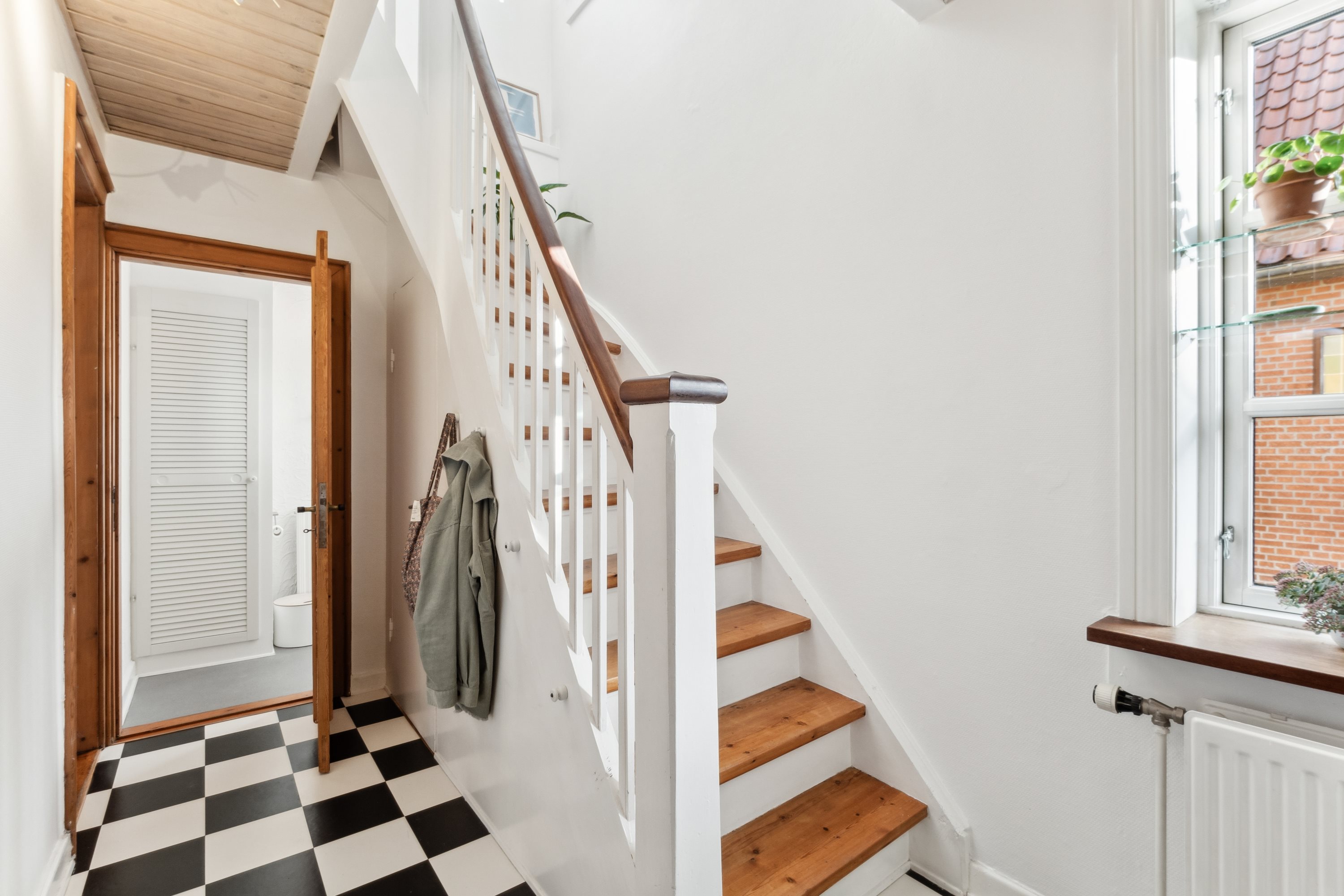 Fremhævet gang billede i fuldskærmstilstand. Billede af Vestre Alle 14, 7800 Skive