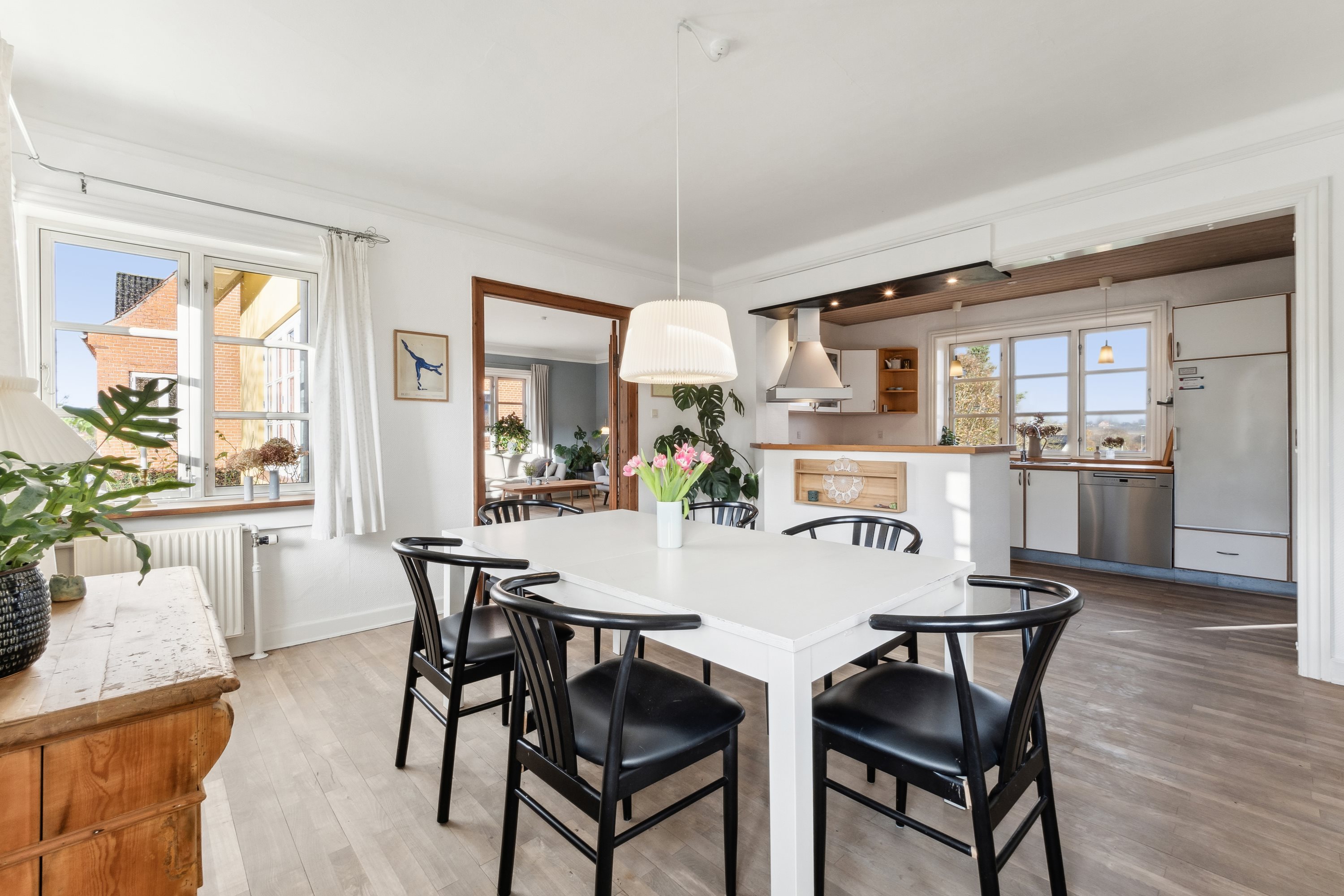 Fremhævet spisestue billede i fuldskærmstilstand. Billede af Vestre Alle 14, 7800 Skive