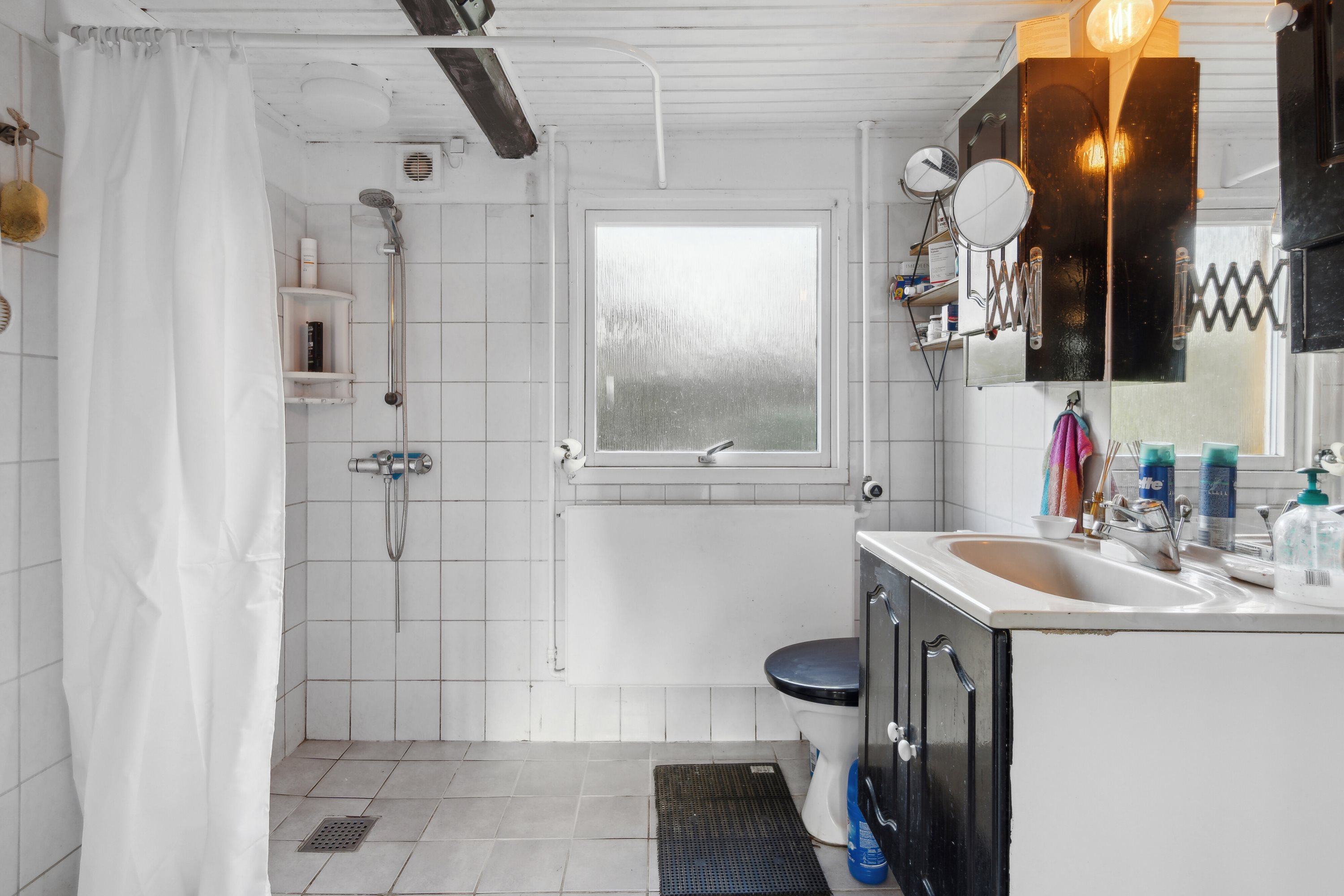 Fremhævet badeværelse billede i fuldskærmstilstand. Billede af Trønninge By 16, 4420 Regstrup