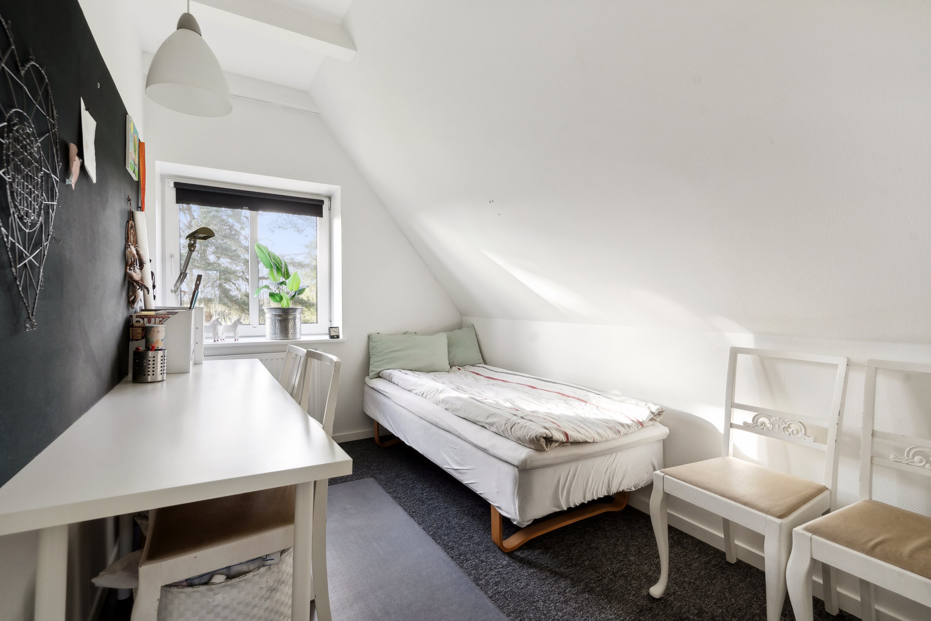 Fremhævet soveværelse billede i fuldskærmstilstand. Billede af Søst Markvej 5, Søst, 6230 Rødekro