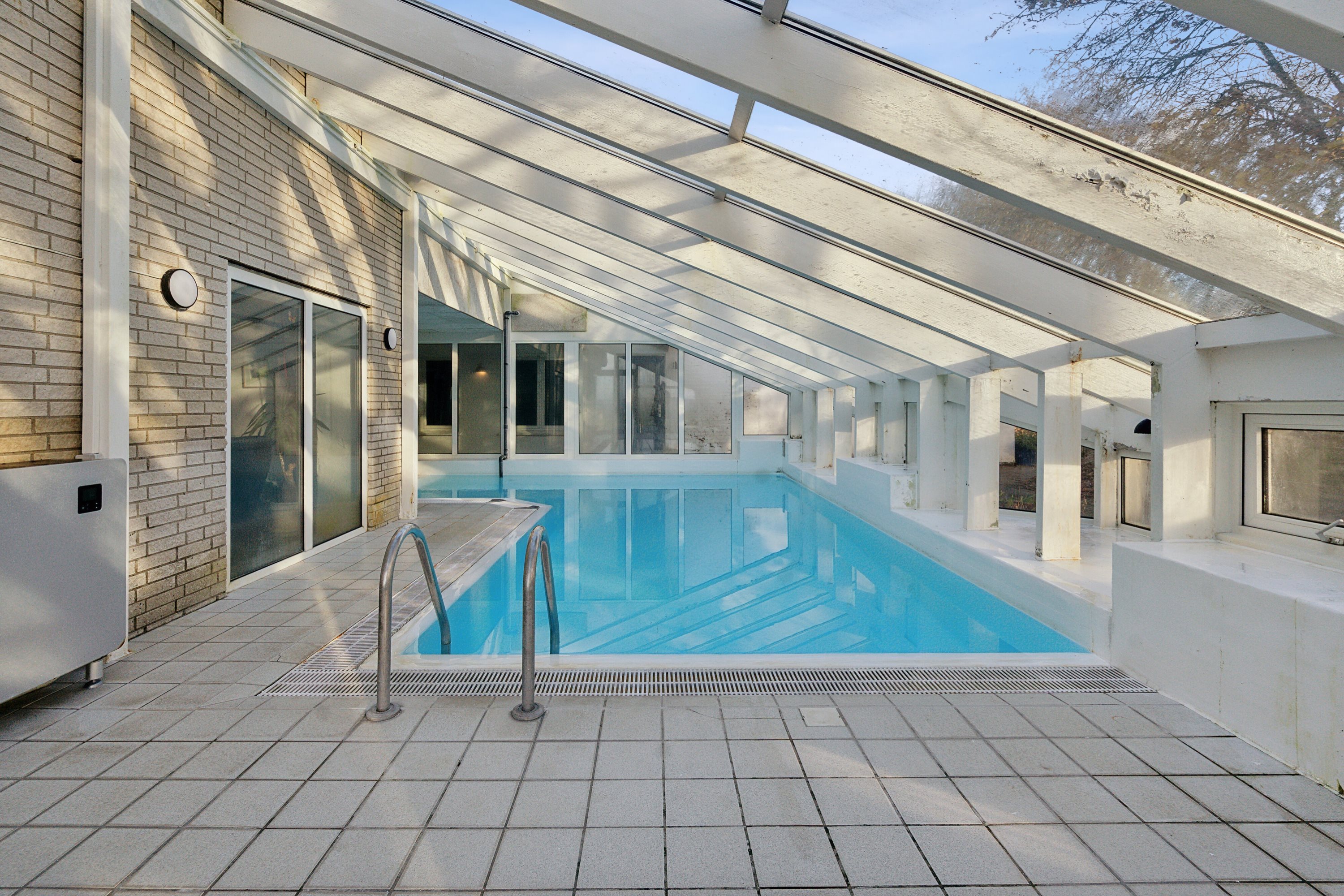 Fremhævet swimmingpool billede i fuldskærmstilstand. Billede af Varnæshoved 4, Varnæs, 6200 Aabenraa