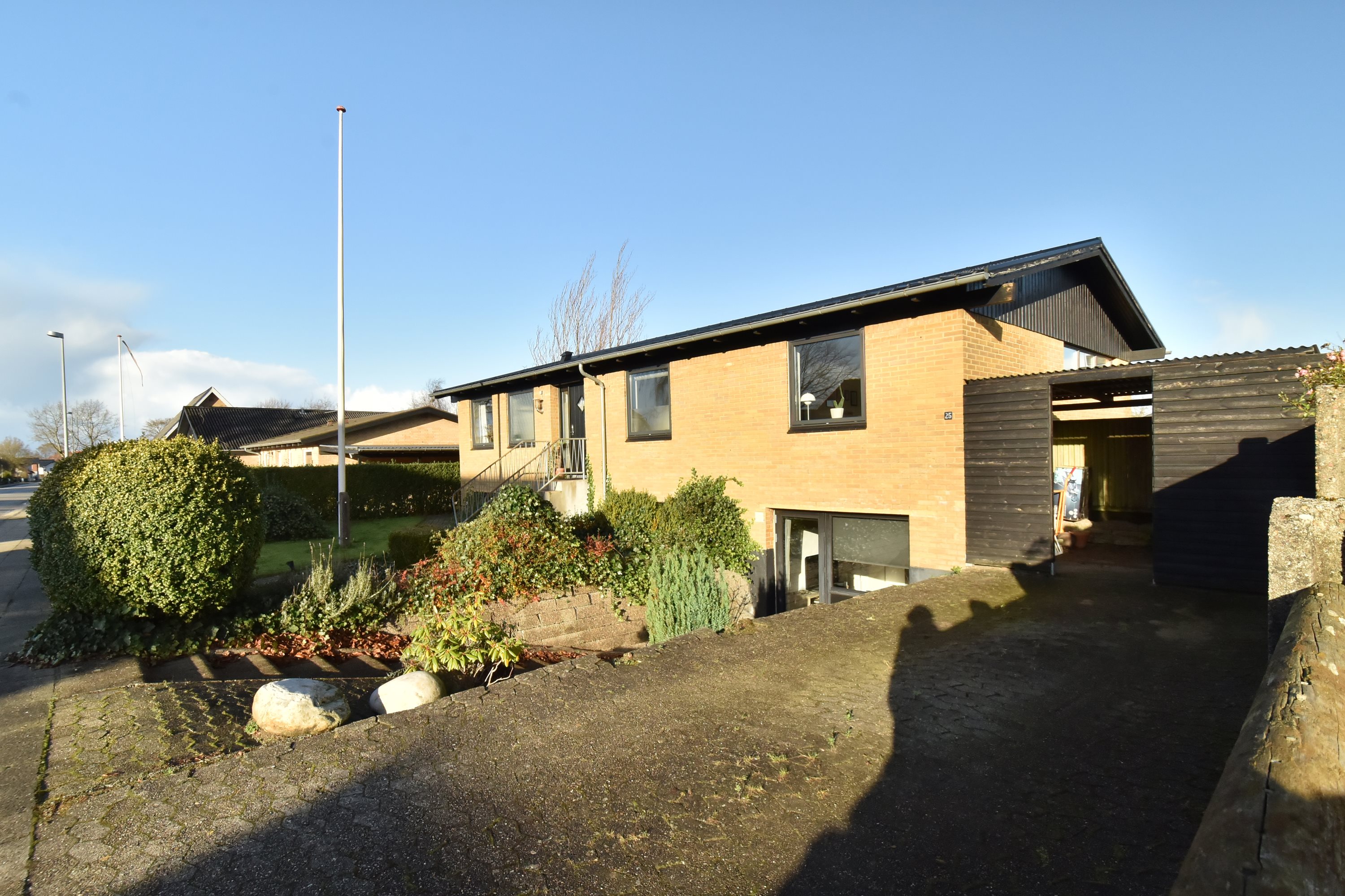 Fremhævet ejendommen billede i fuldskærmstilstand. Billede af Bjødstrupvej 25, Hammerum, 7400 Herning