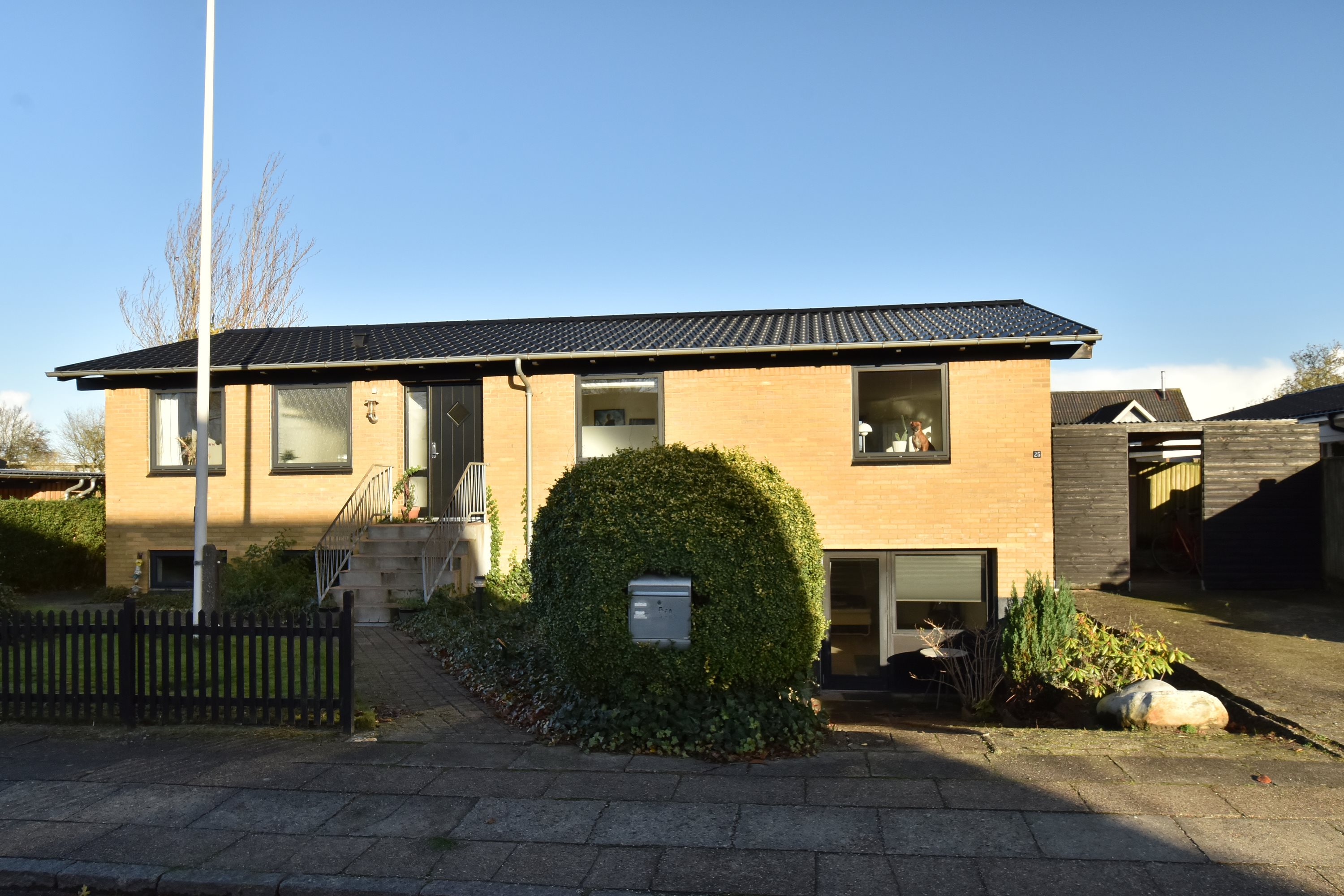 Fremhævet ejendommen billede i fuldskærmstilstand. Billede af Bjødstrupvej 25, Hammerum, 7400 Herning