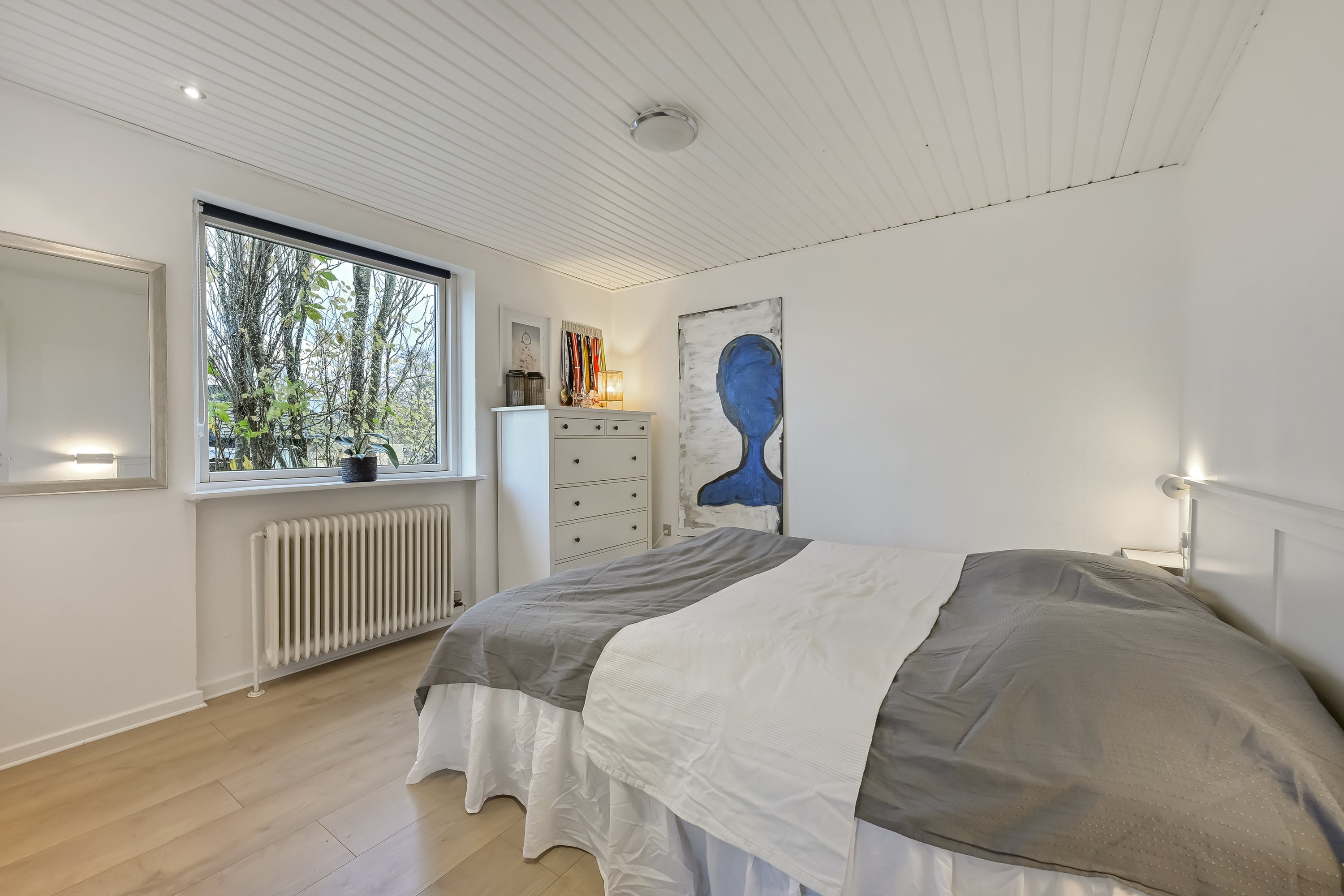 Fremhævet soveværelse billede i fuldskærmstilstand. Billede af Bjødstrupvej 25, Hammerum, 7400 Herning