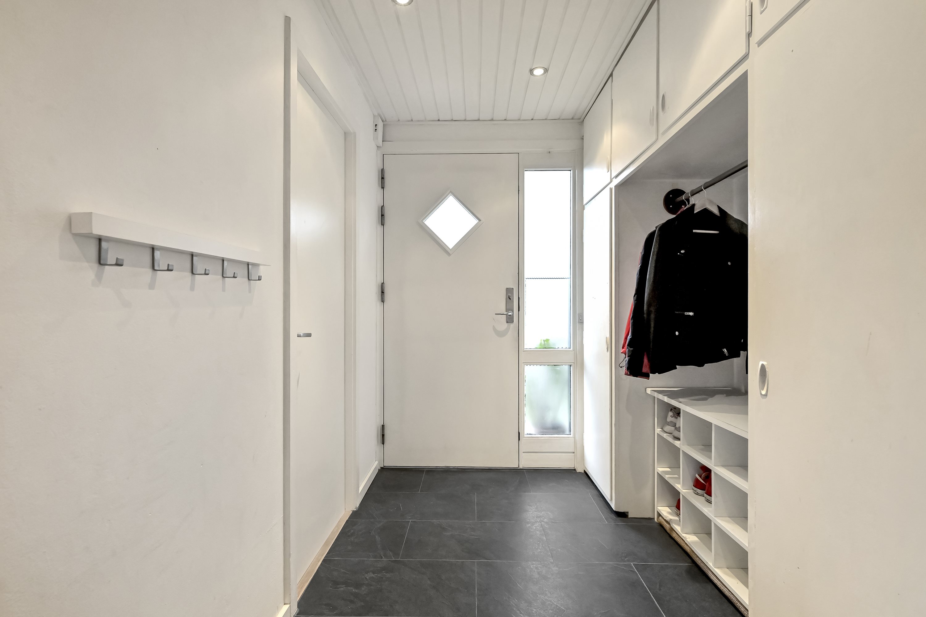 Fremhævet entré billede i fuldskærmstilstand. Billede af Bjødstrupvej 25, Hammerum, 7400 Herning