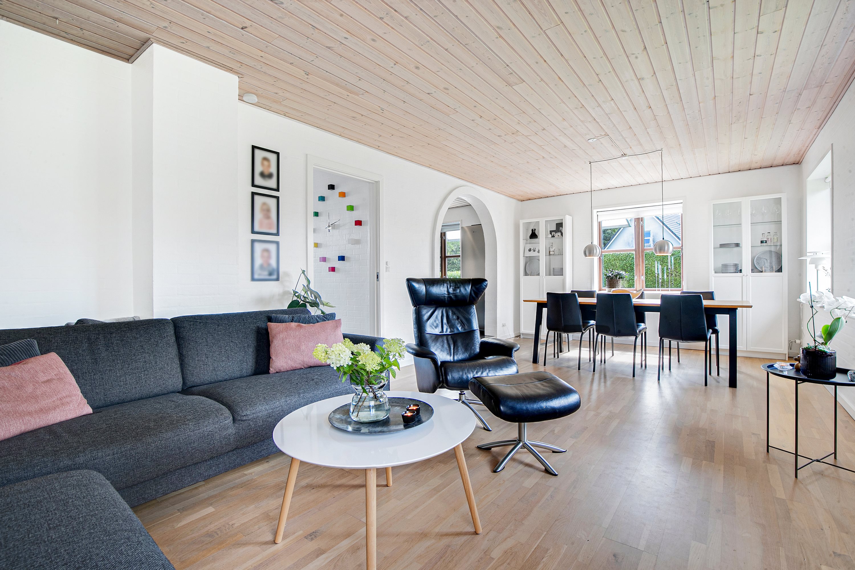 Fremhævet stue billede i fuldskærmstilstand. Billede af Østergade 59, 9460 Brovst