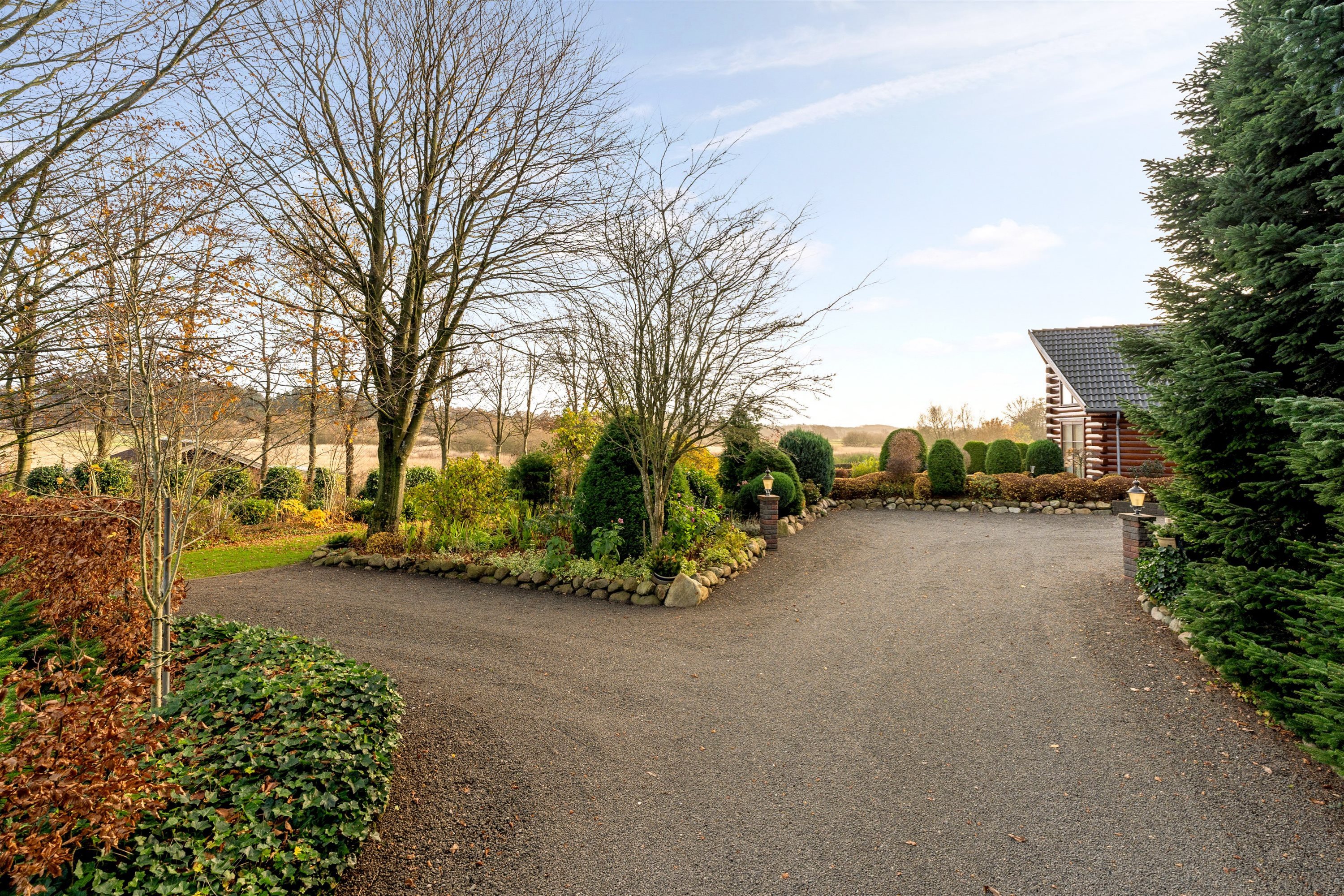 Fremhævet ejendommen billede i fuldskærmstilstand. Billede af Vesterbækvej 36, Sig, 6800 Varde