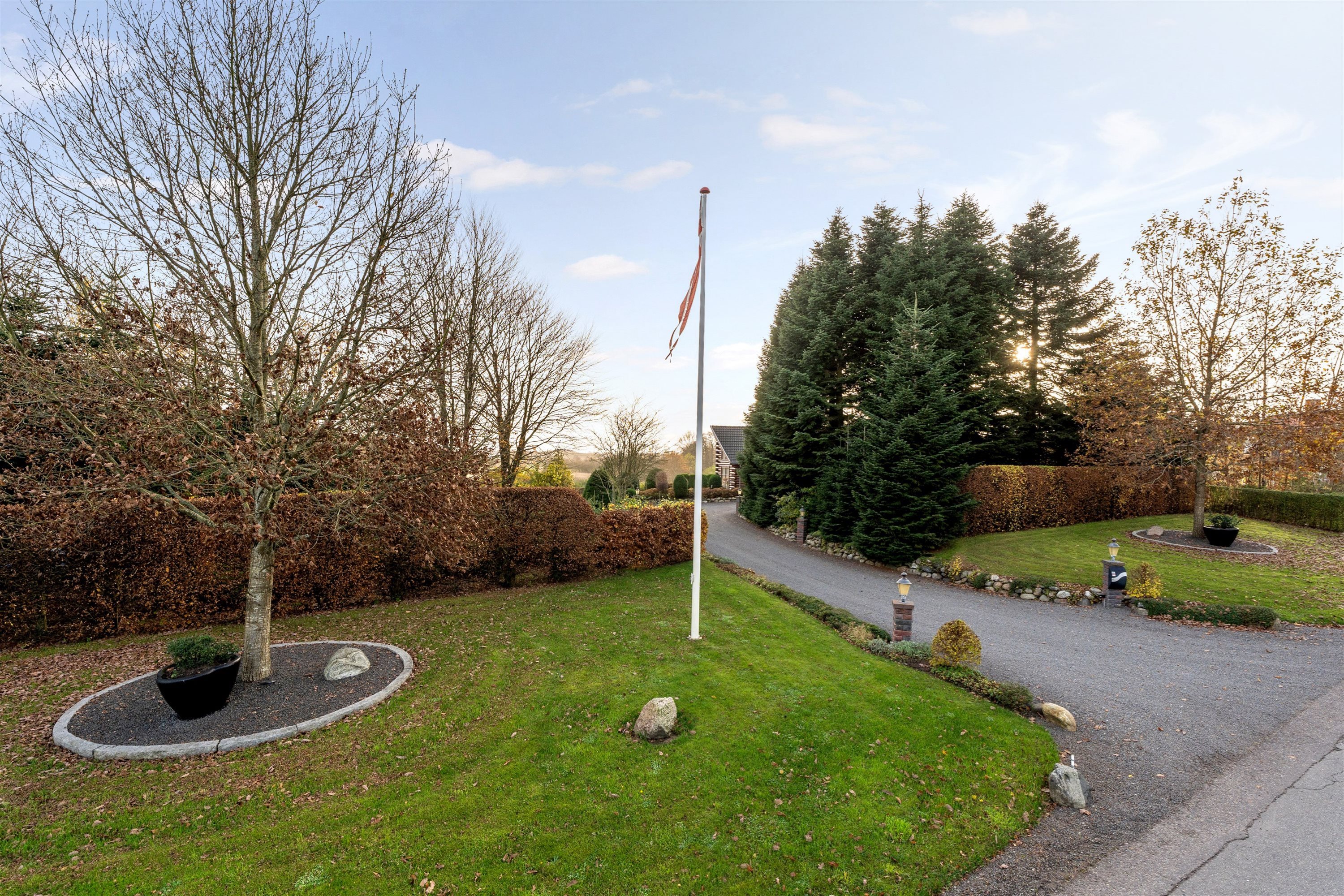 Fremhævet ejendommen billede i fuldskærmstilstand. Billede af Vesterbækvej 36, Sig, 6800 Varde