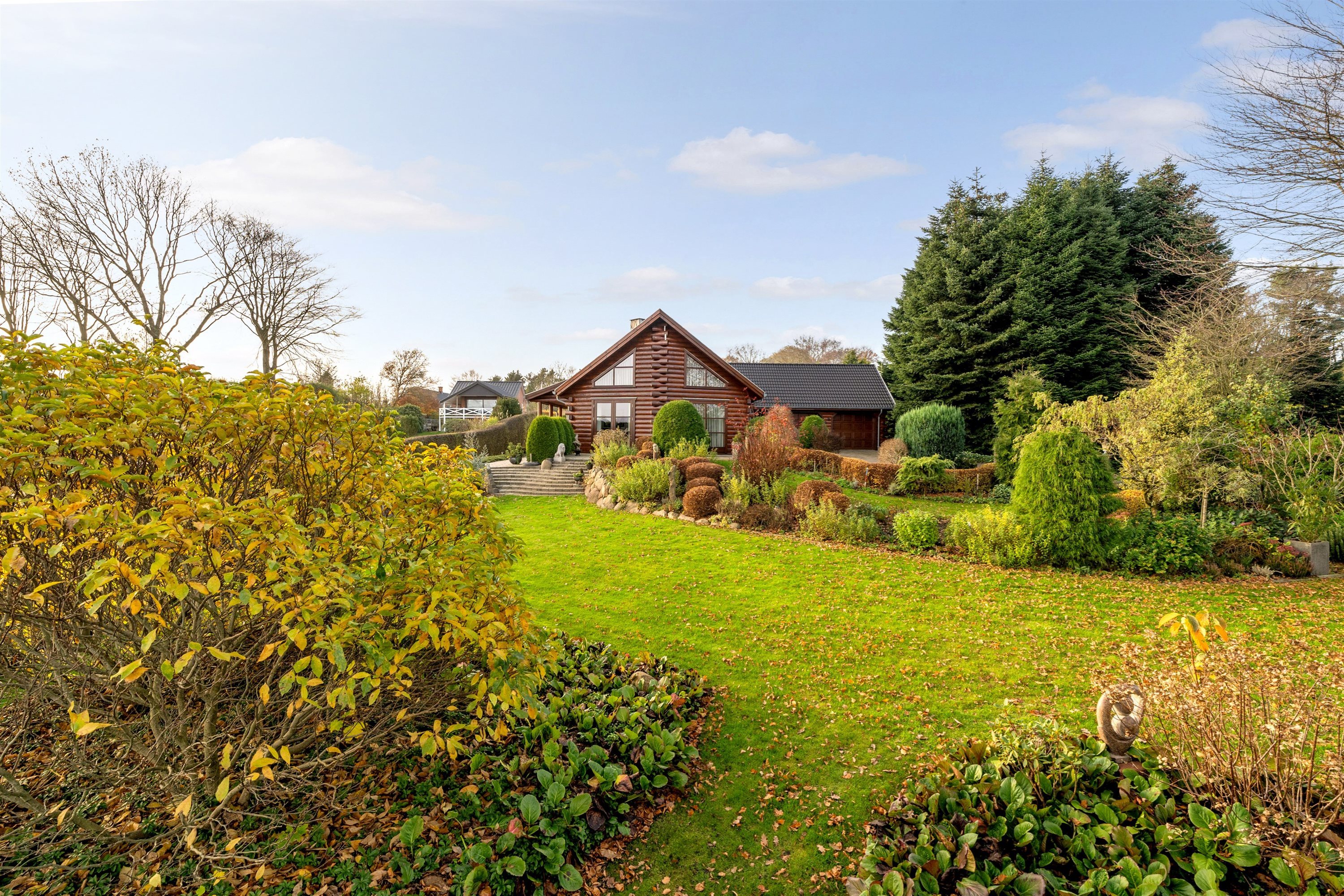 Fremhævet ejendommen billede i fuldskærmstilstand. Billede af Vesterbækvej 36, Sig, 6800 Varde