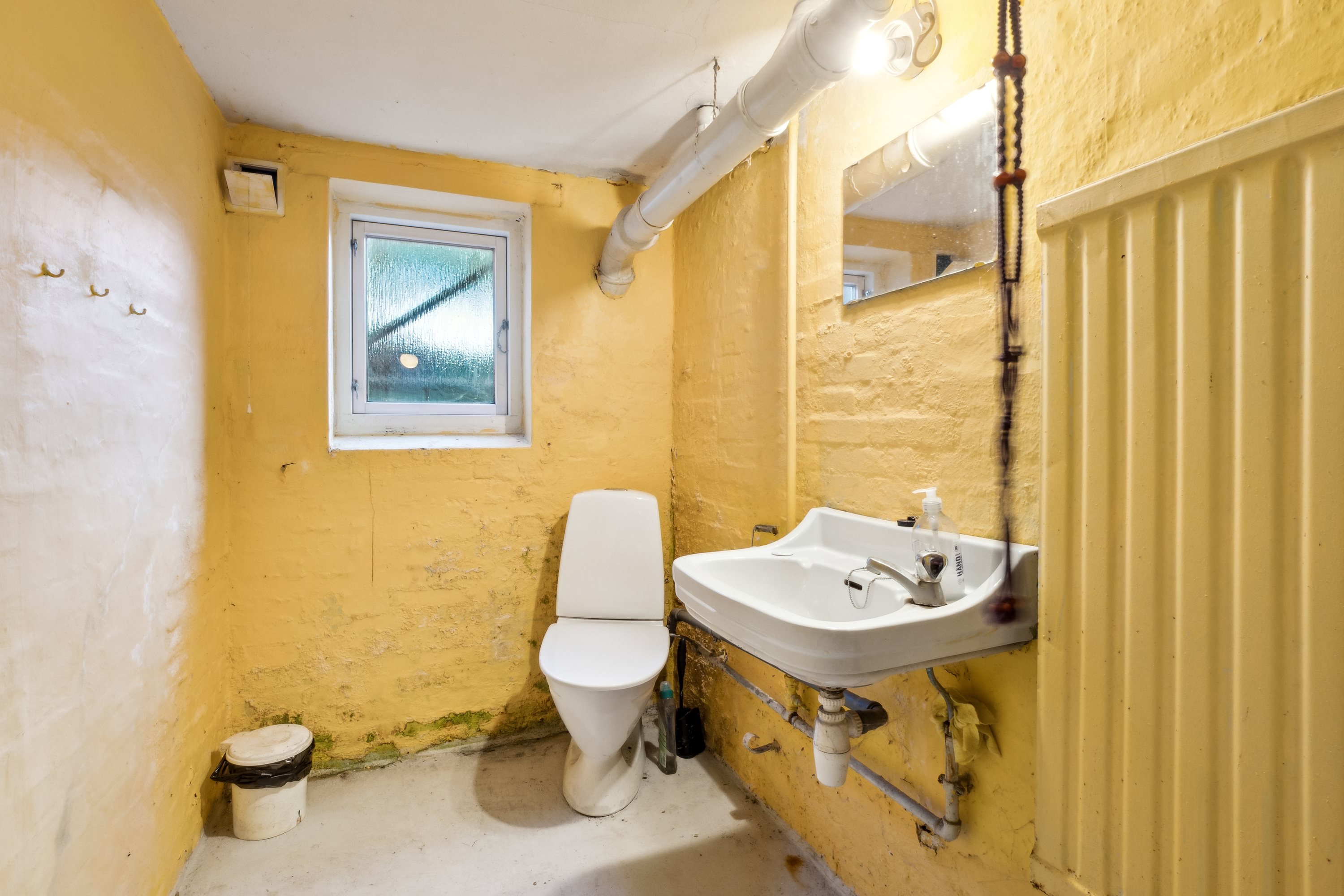 Fremhævet badeværelse billede i fuldskærmstilstand. Billede af Sjællandsgade 3, 7800 Skive