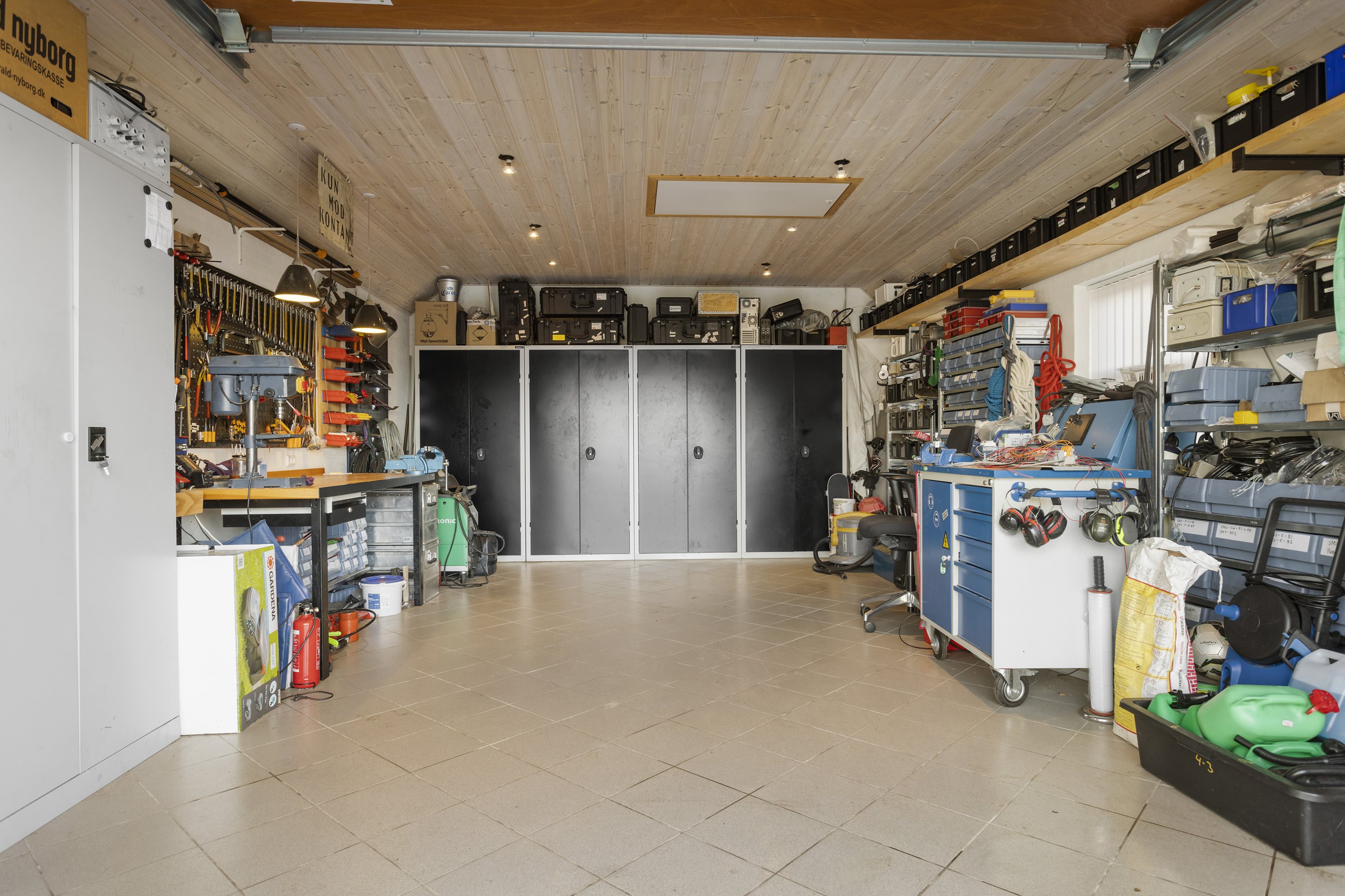 Fremhævet værksted billede i fuldskærmstilstand. Billede af Askekrogen 20, 9900 Frederikshavn